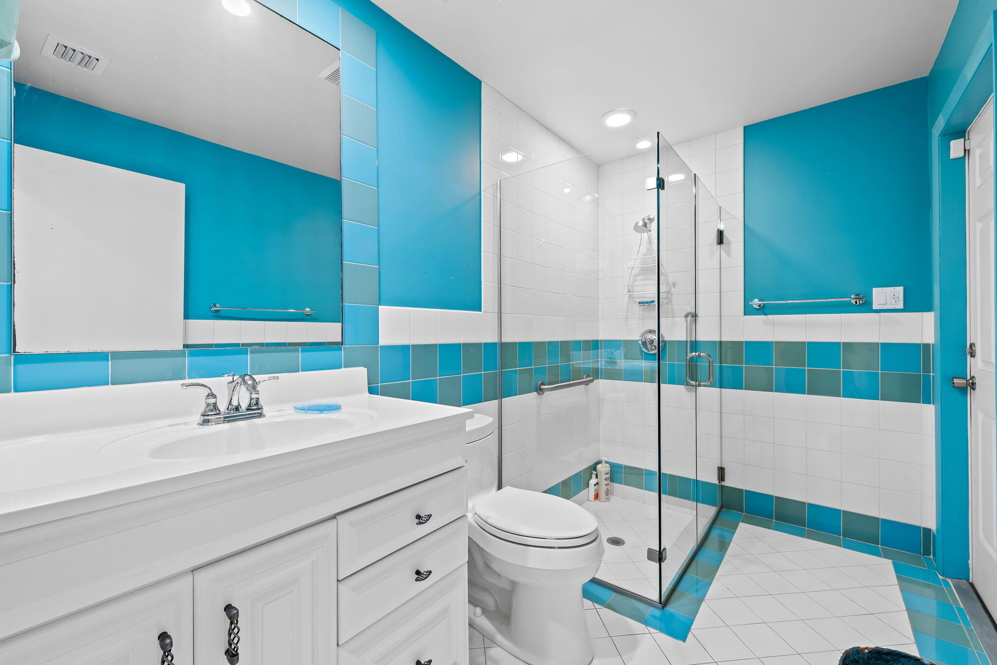 1322 Monroe Street Property Photo 24