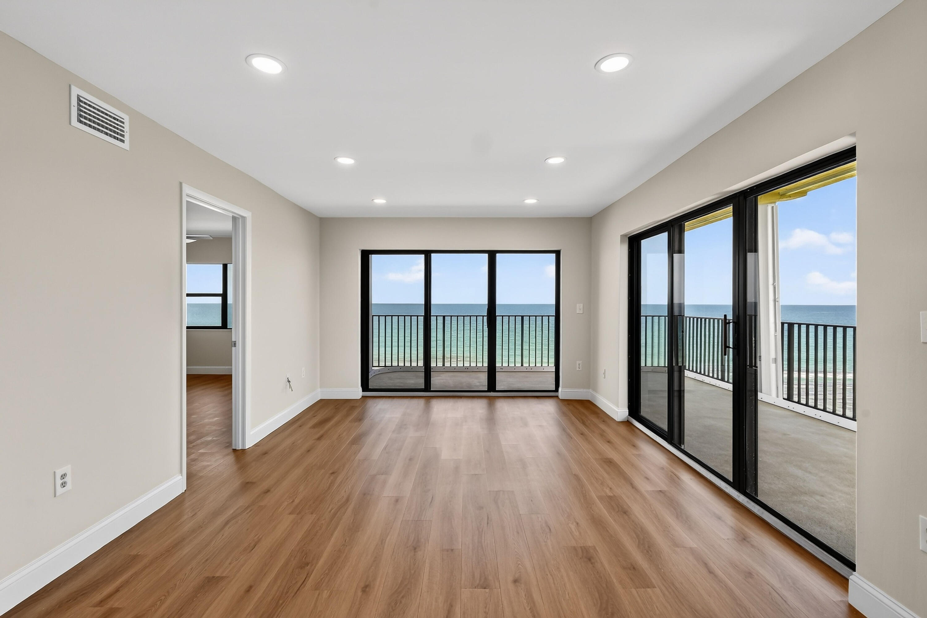 7440 S Ocean Drive 726 Property Photo 24