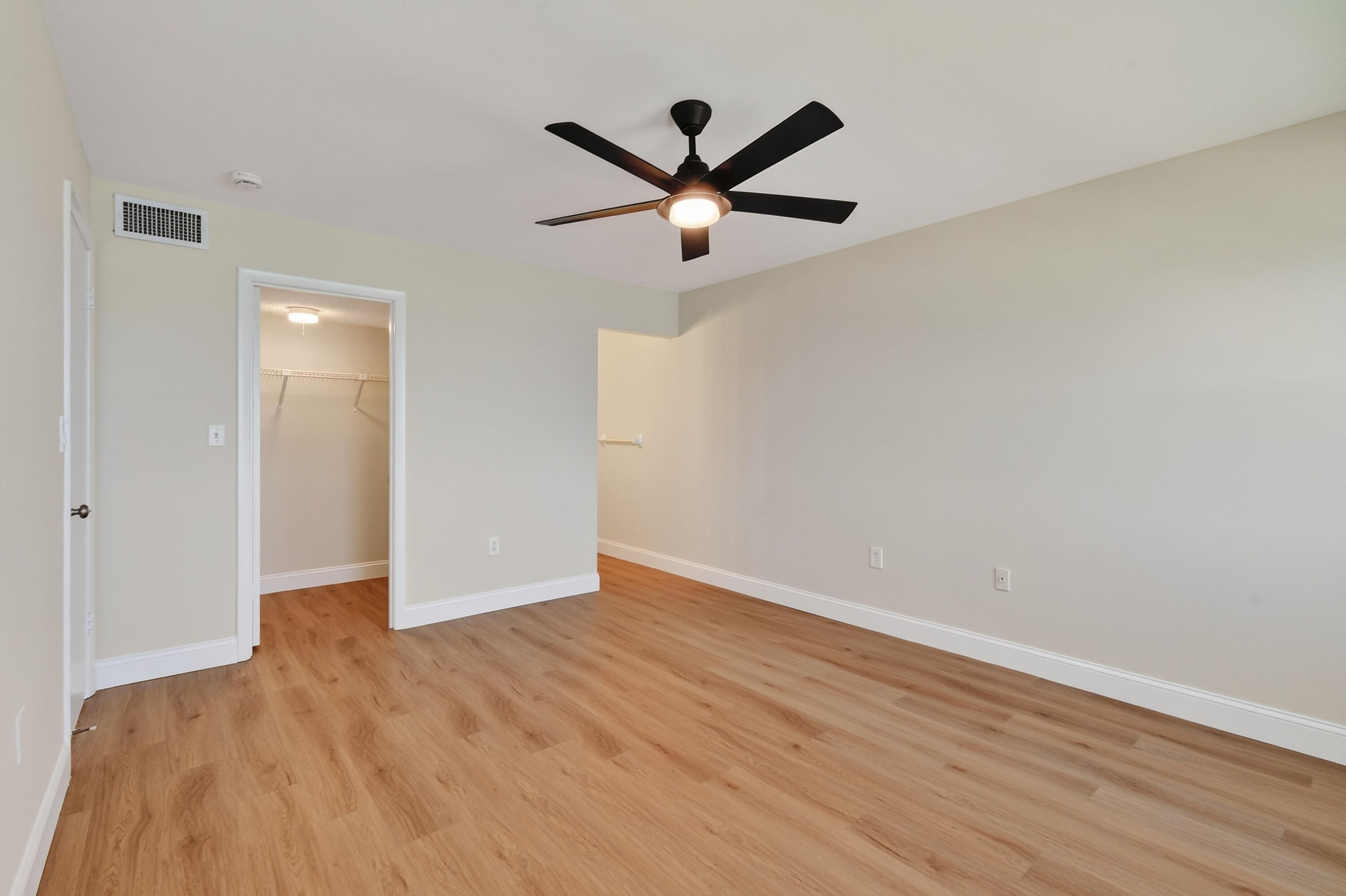 7440 S Ocean Drive 726 Property Photo 45