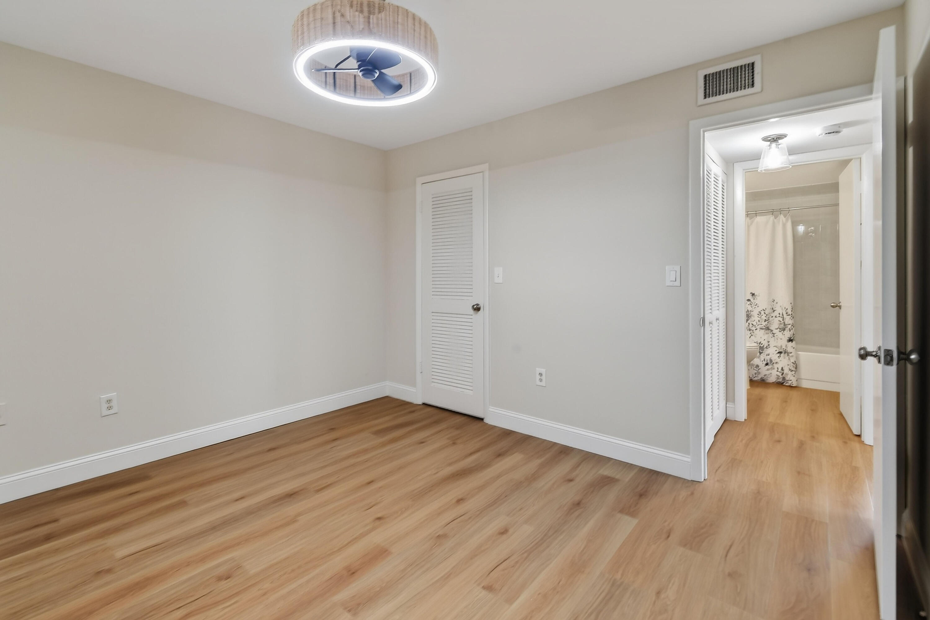 7440 S Ocean Drive 726 Property Photo 63