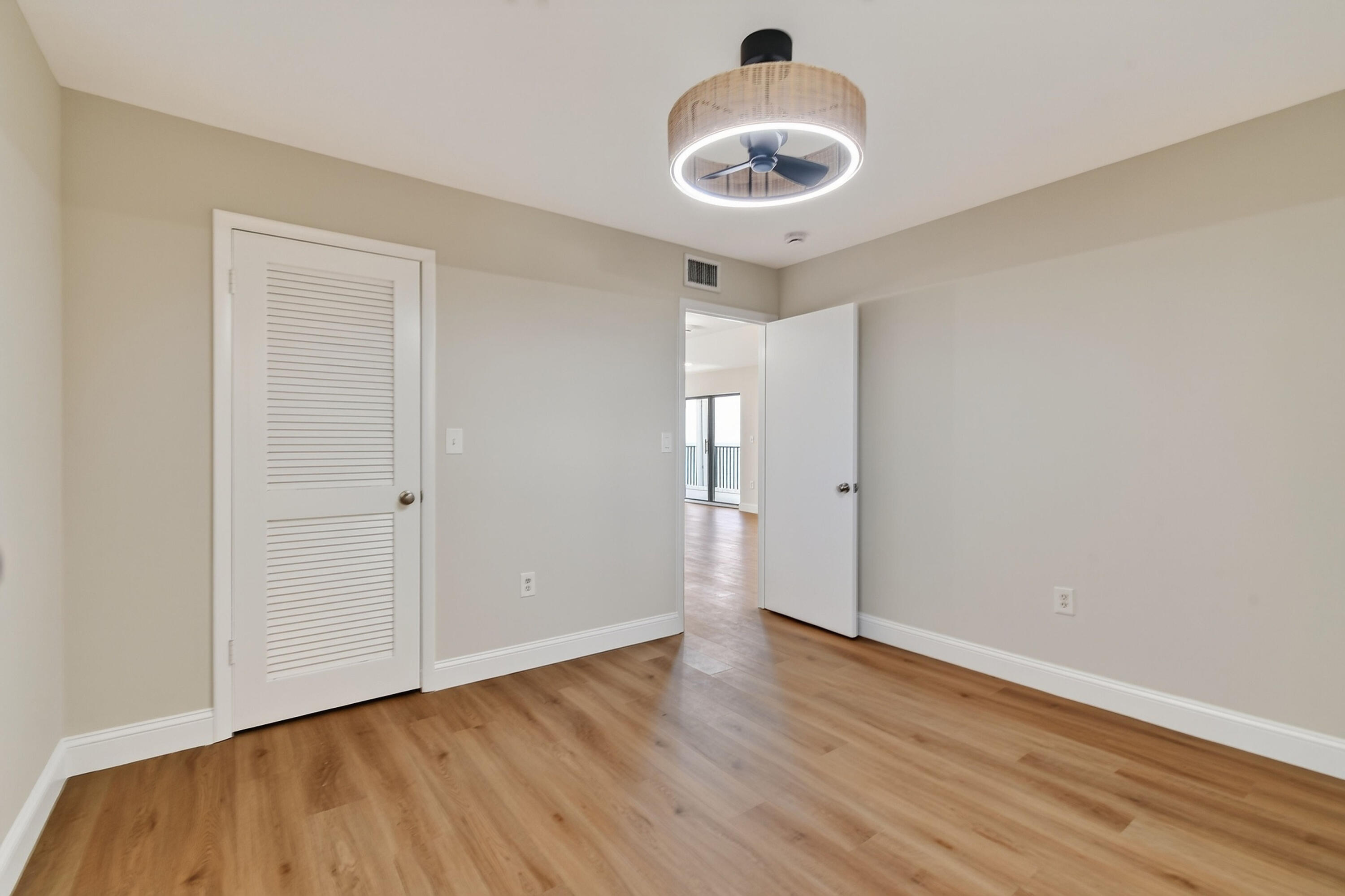 7440 S Ocean Drive 726 Property Photo 64