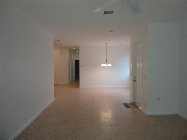 2601 Langrove Lane Sw Property Photo 6