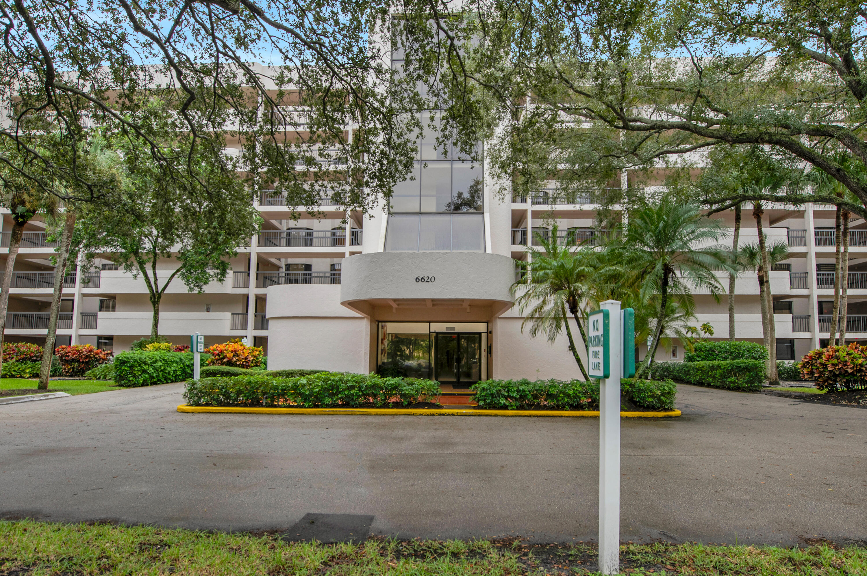 6620 Boca Del Mar Drive 406 Property Photo 1