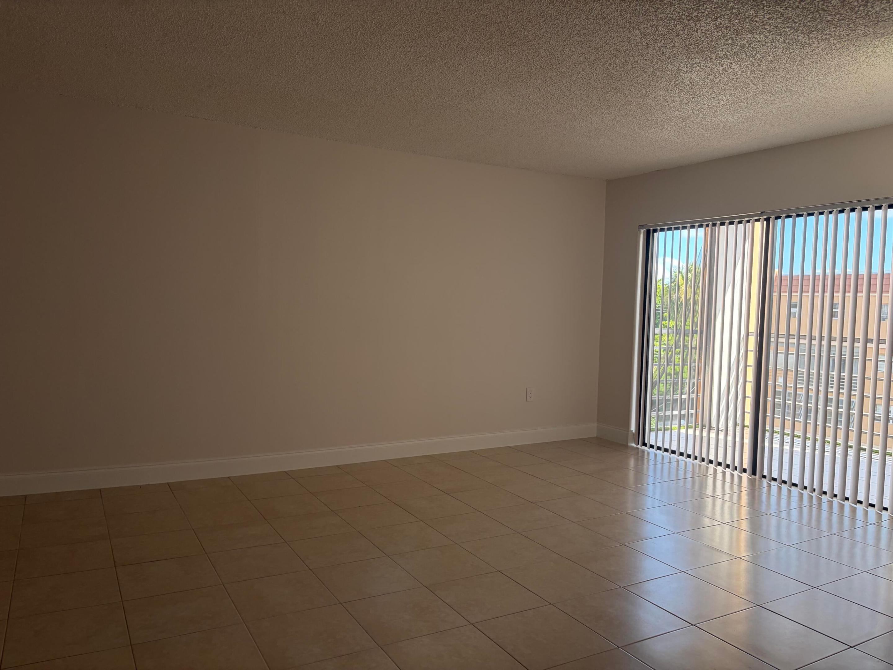 B26083660 Property Photo 2