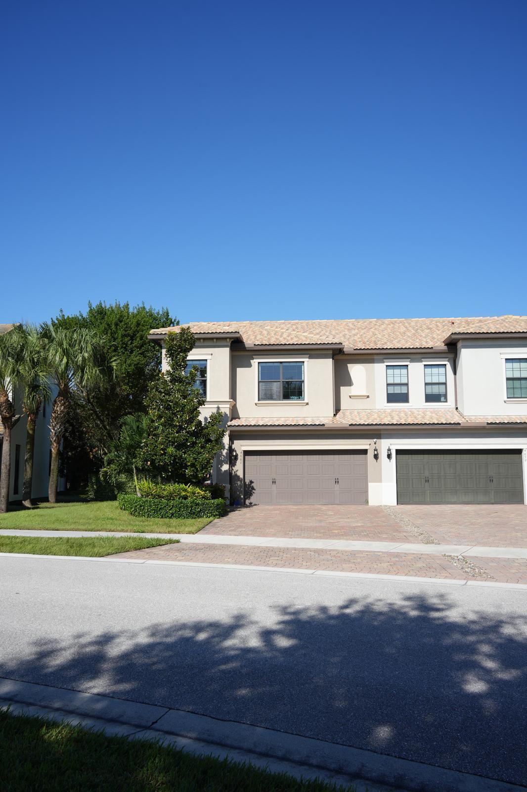 4661 Eventing Street Property Photo 3