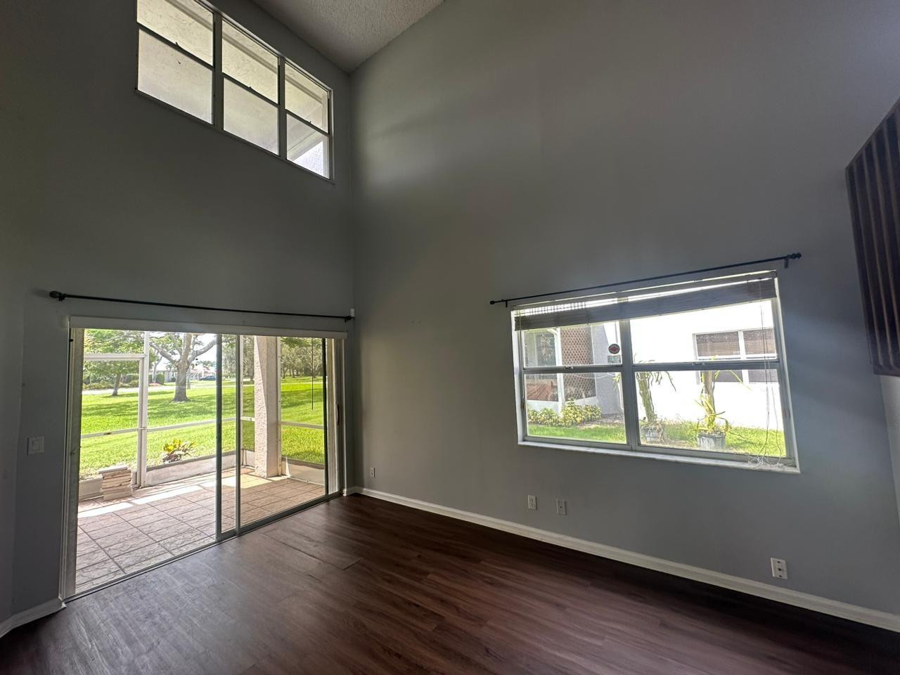 7721 Stone Harbour Drive 4 Property Photo 8