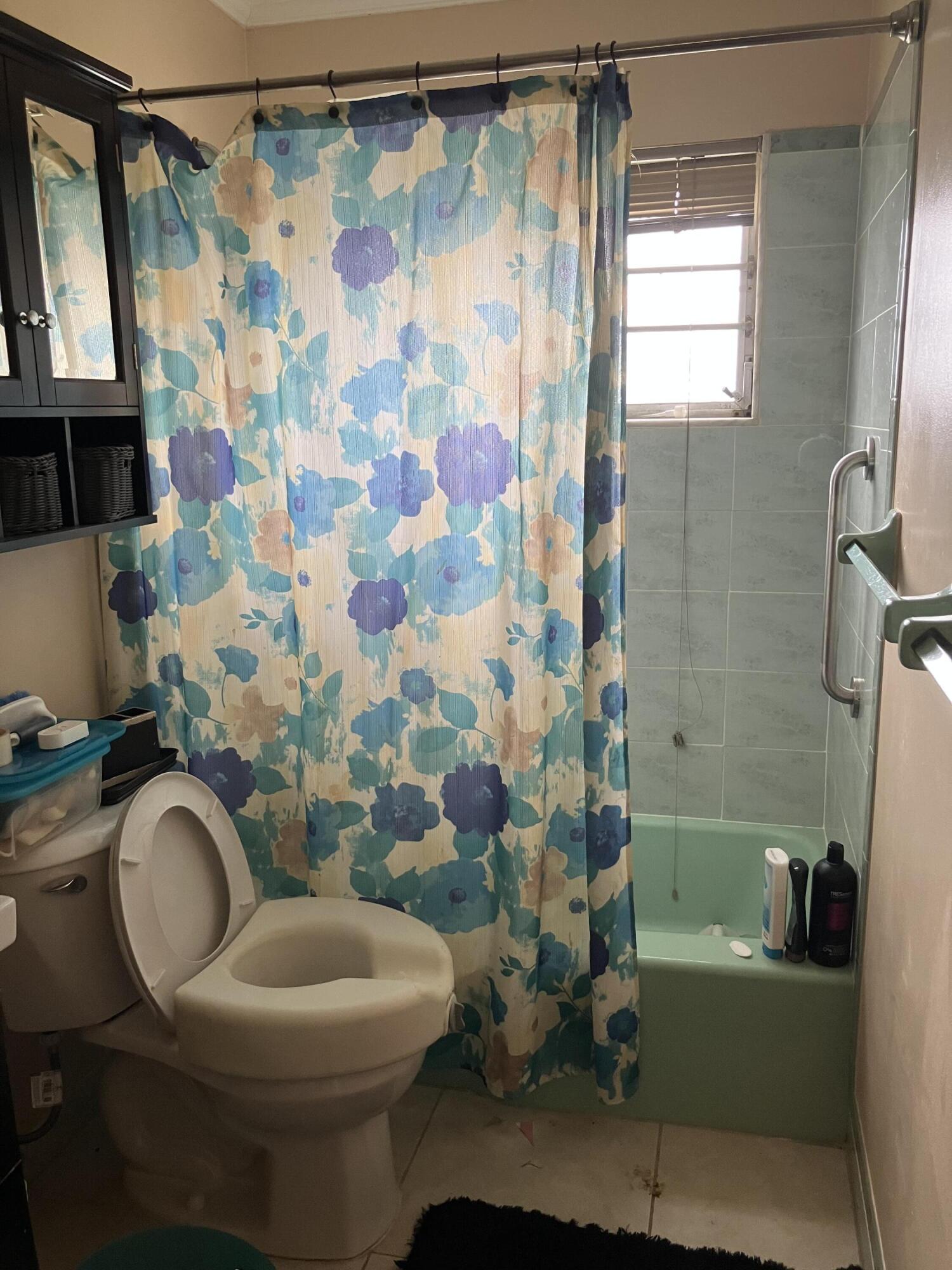 2751 Ashley Drive E G Property Photo 12