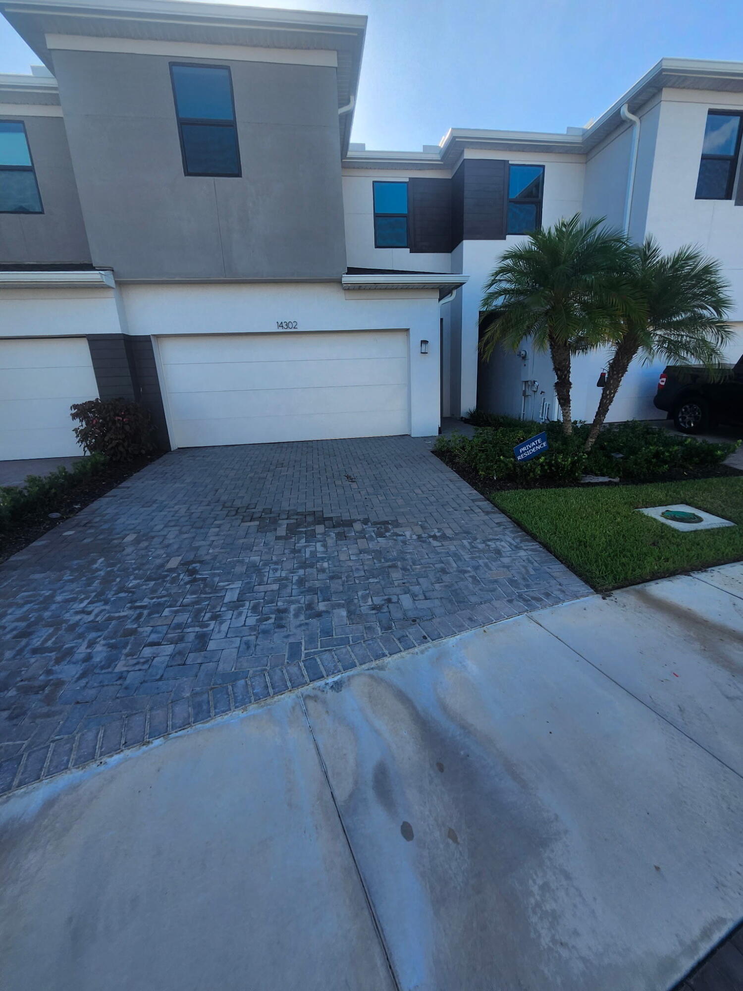 14302 Sw Solange Street Property Photo 1