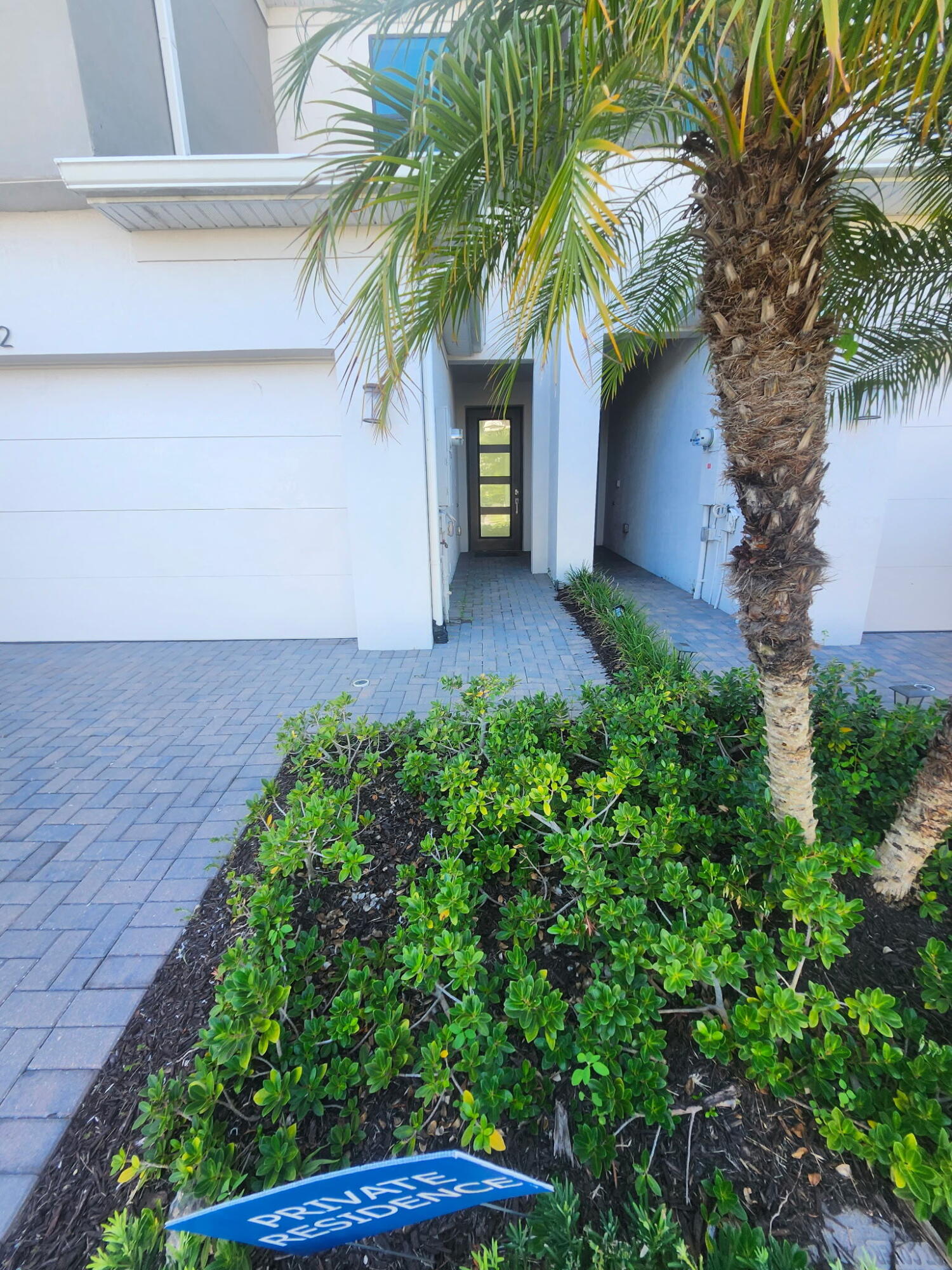 14302 Sw Solange Street Property Photo 6