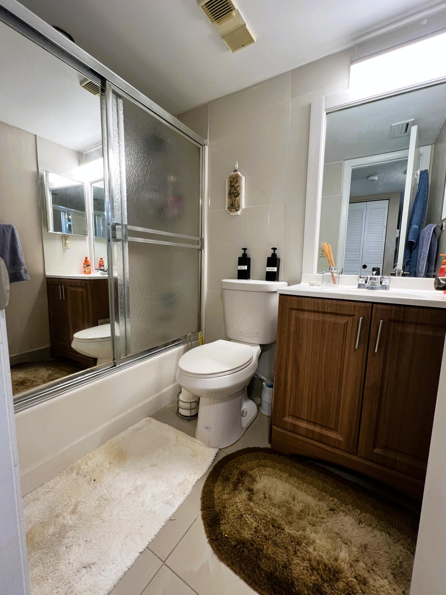 7245 Golf Colony Court 203 Property Photo 11