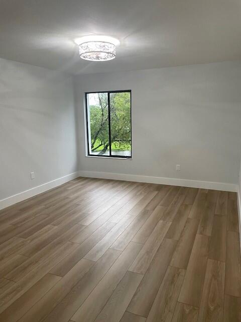 4225 Gator Trace Avenue Property Photo 8