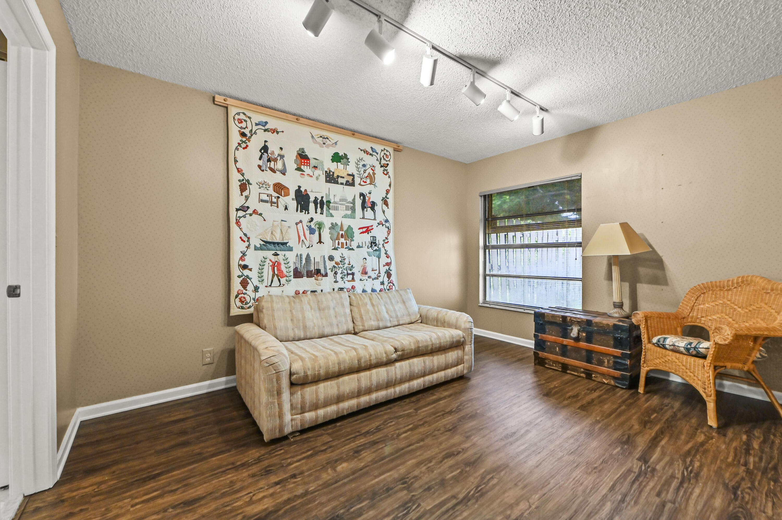 2055 Nw 15th Place Property Photo 19