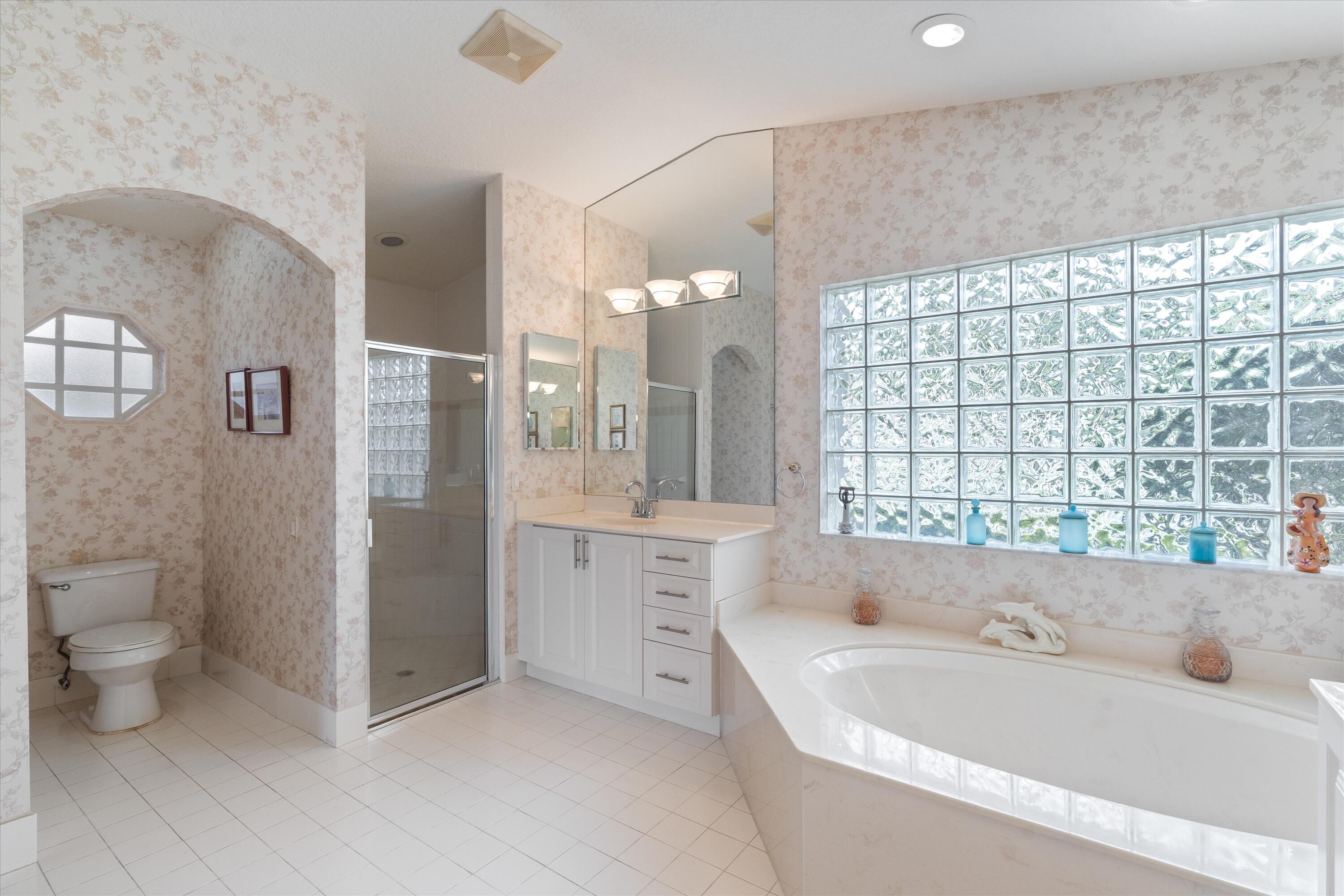 7081 Falls Road E Property Photo 19