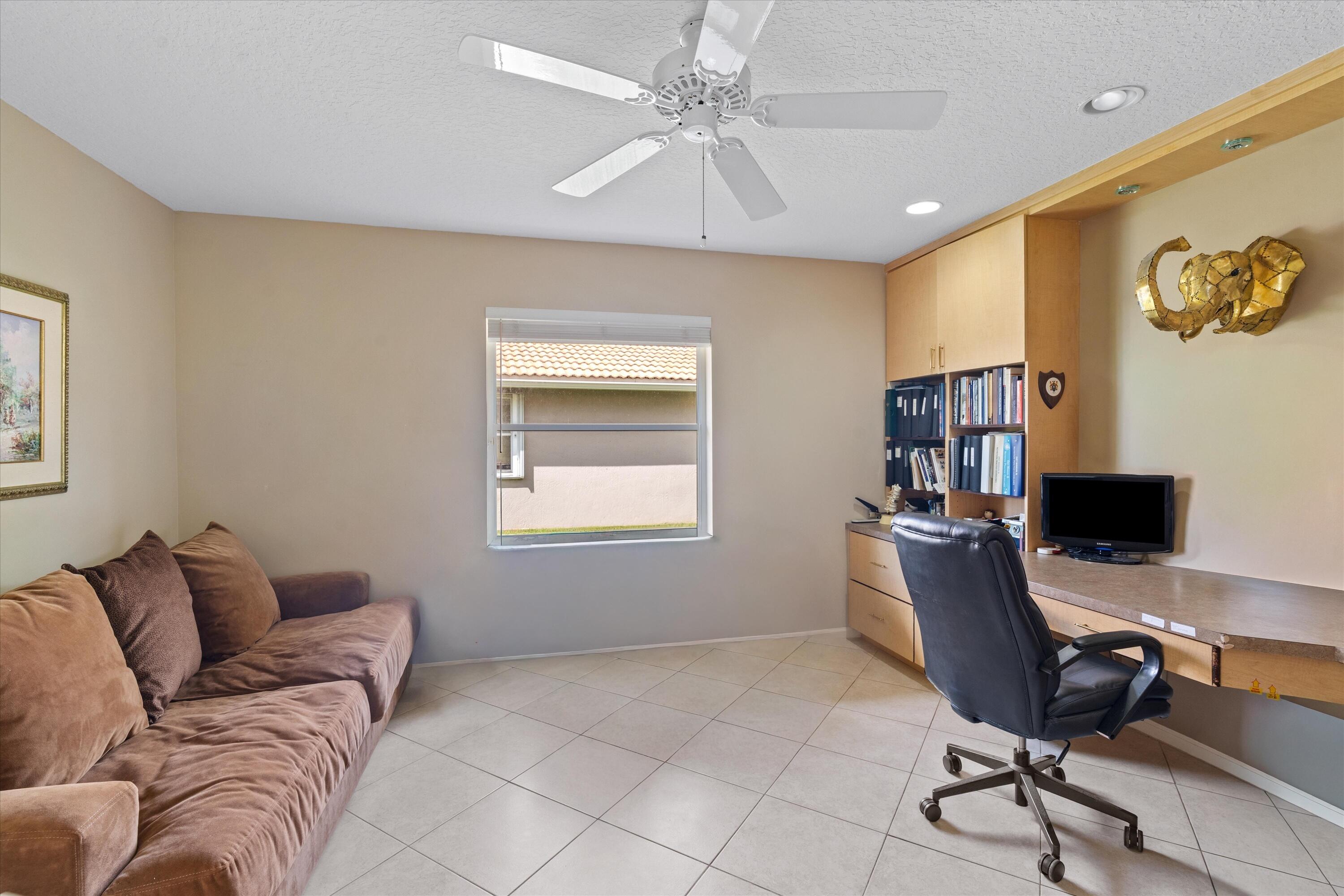 7081 Falls Road E Property Photo 23