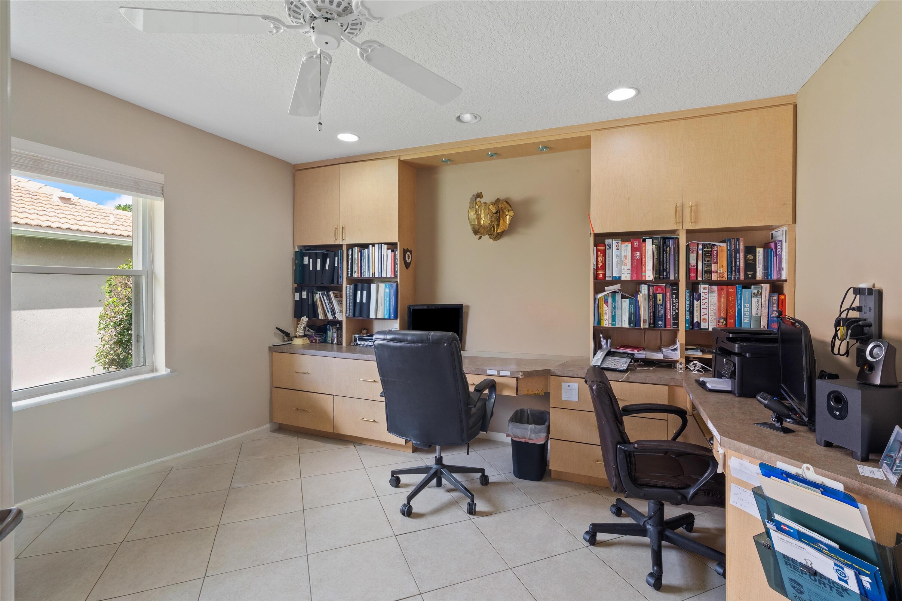 7081 Falls Road E Property Photo 24