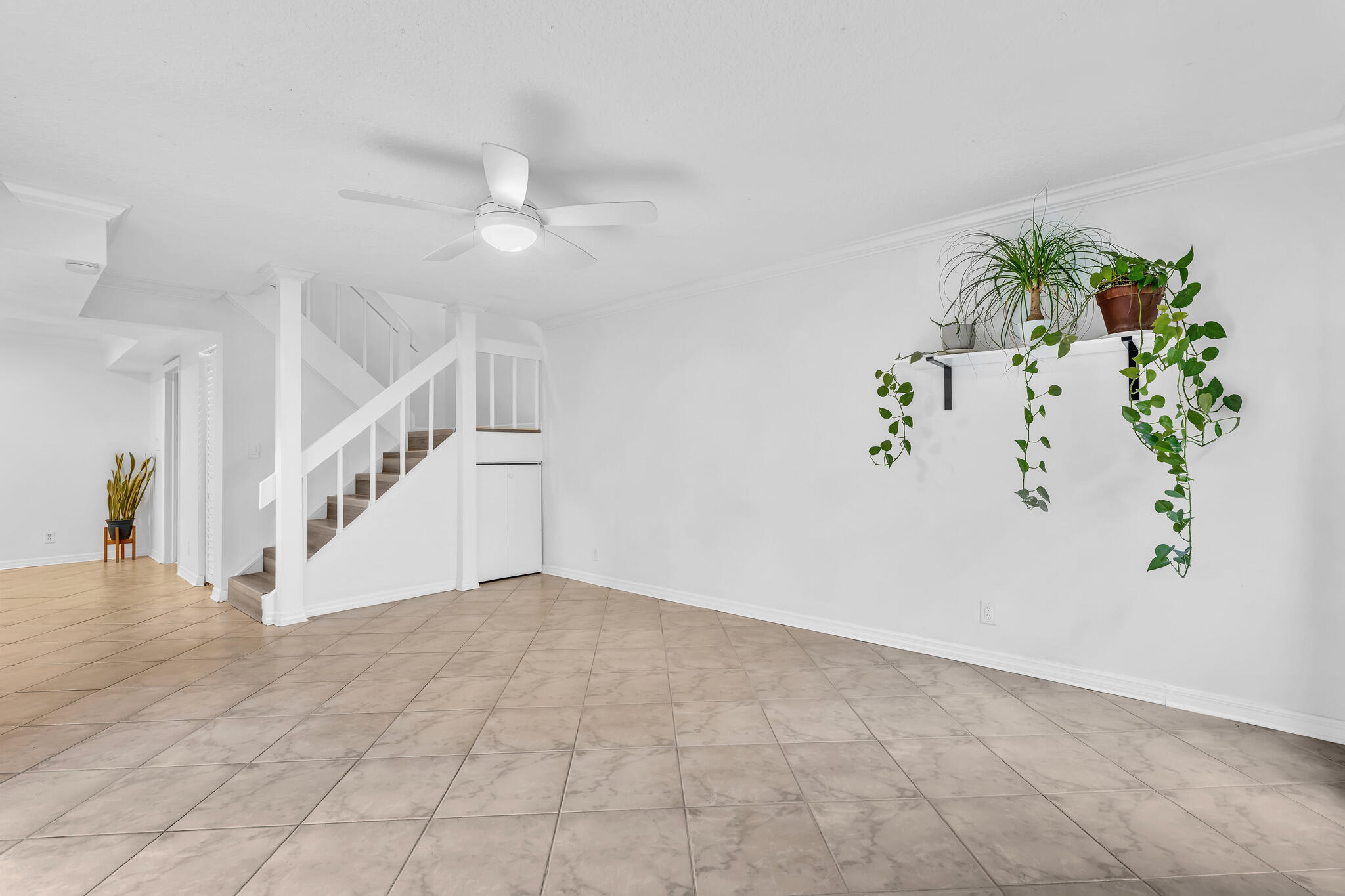 1010 Ne 8th Avenue 24d Property Photo 11