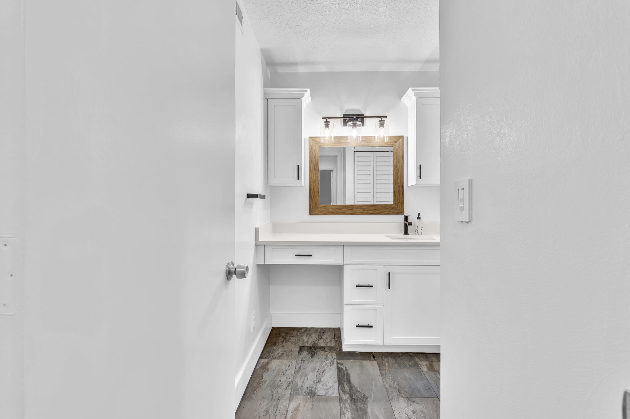 1010 Ne 8th Avenue 24d Property Photo 25
