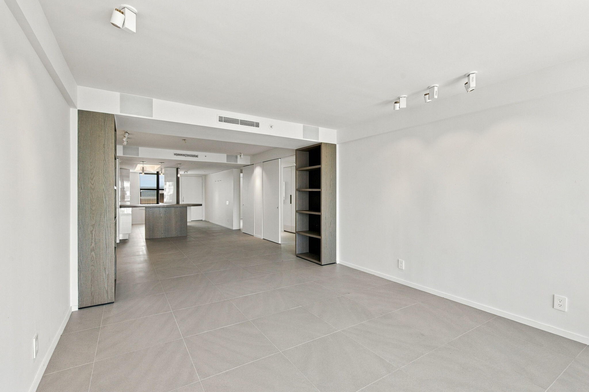 3901 S Flagler Drive 605 Property Photo 6