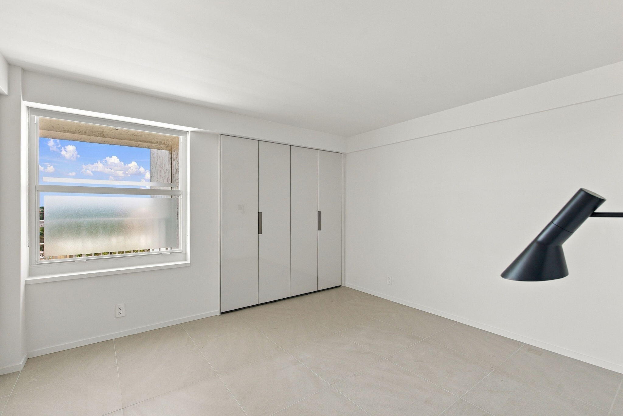 3901 S Flagler Drive 605 Property Photo 10
