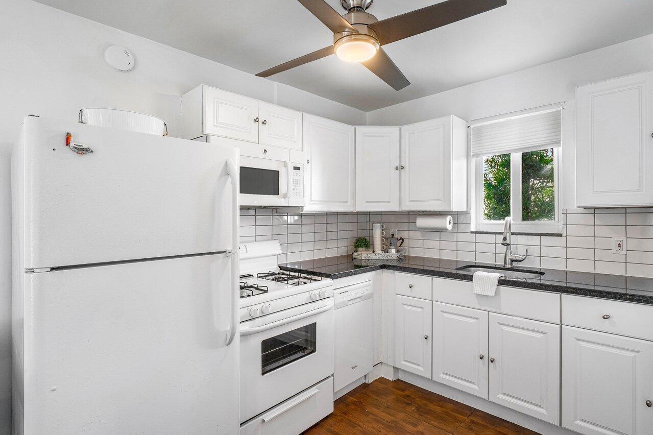 412 Ne 7th Avenue A Property Photo 2