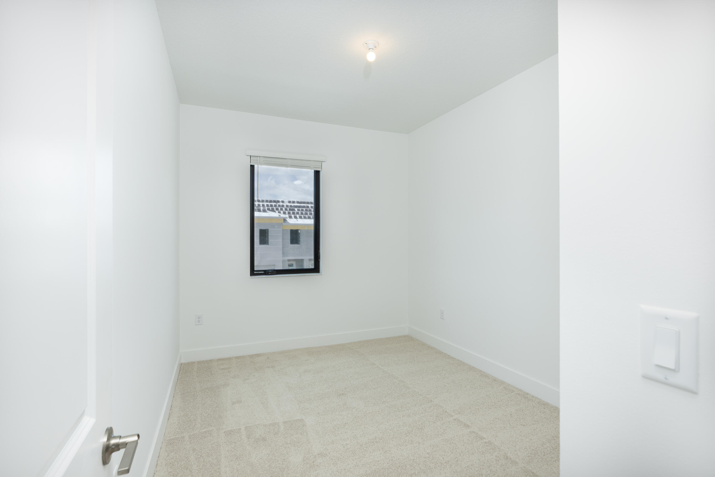 1185 Carillon Street Property Photo 13
