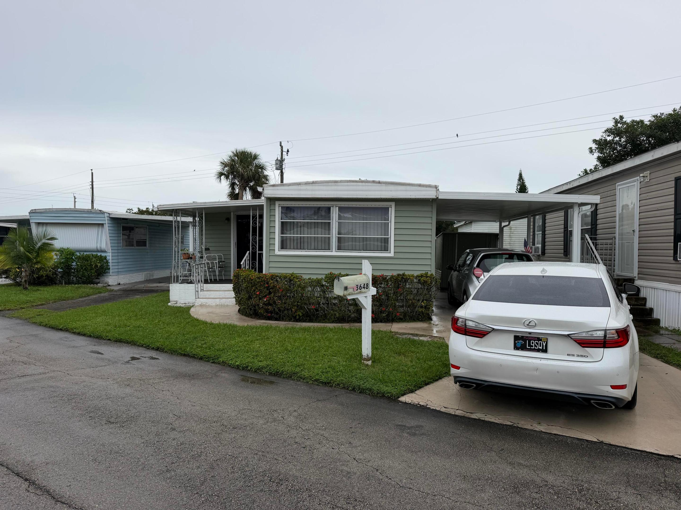 8648 Sw 15th Court Property Photo 1