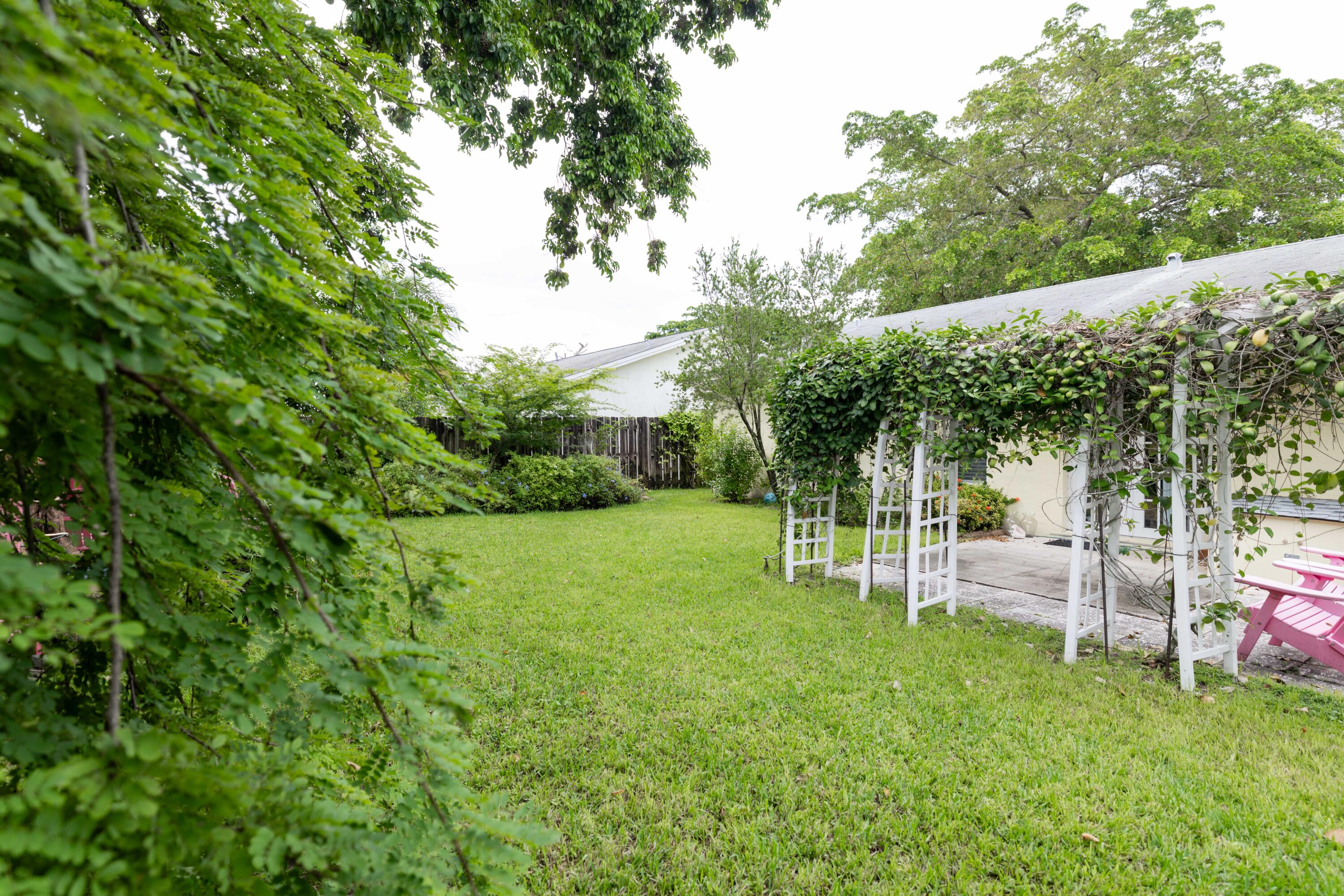 11030 Nw 27th Street Property Photo 30