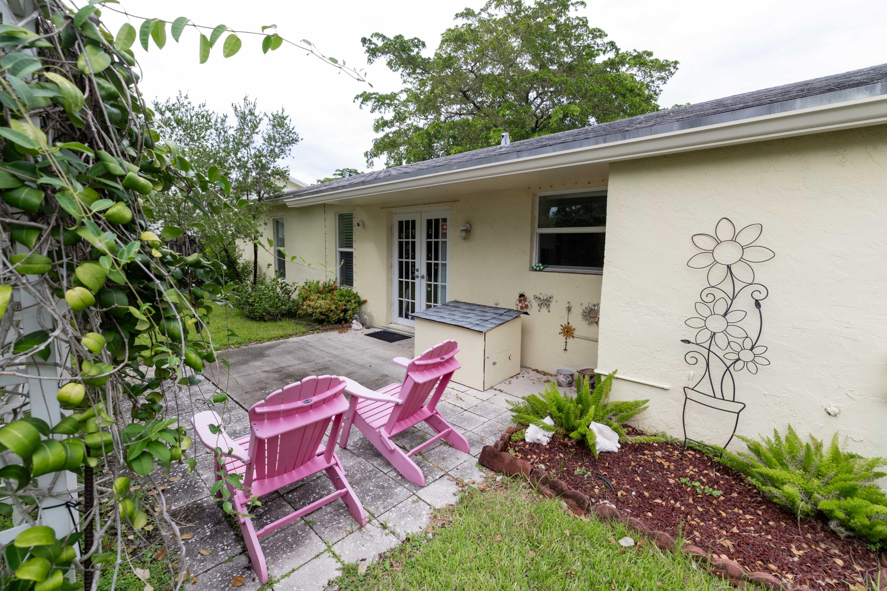 11030 Nw 27th Street Property Photo 31