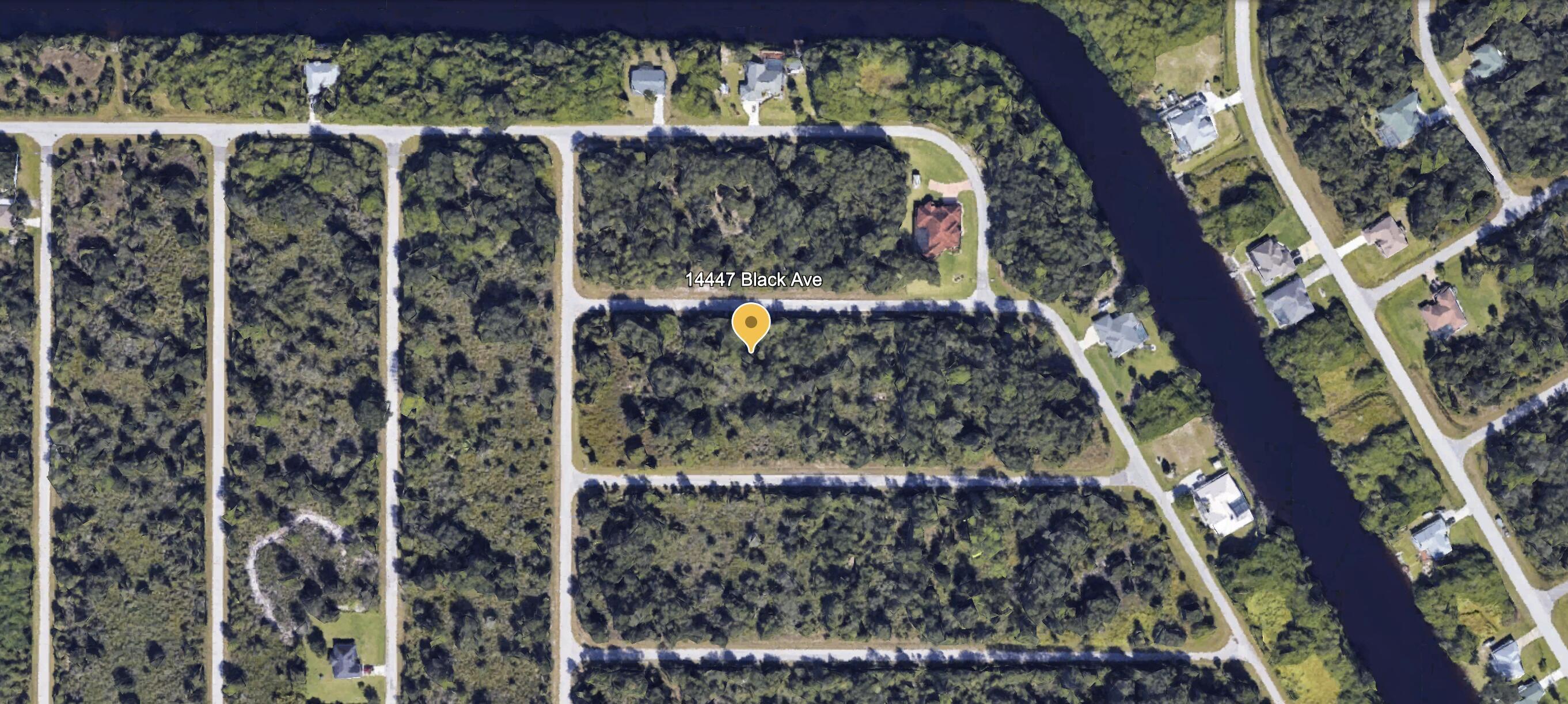 14447 Black Avenue Property Photo 4