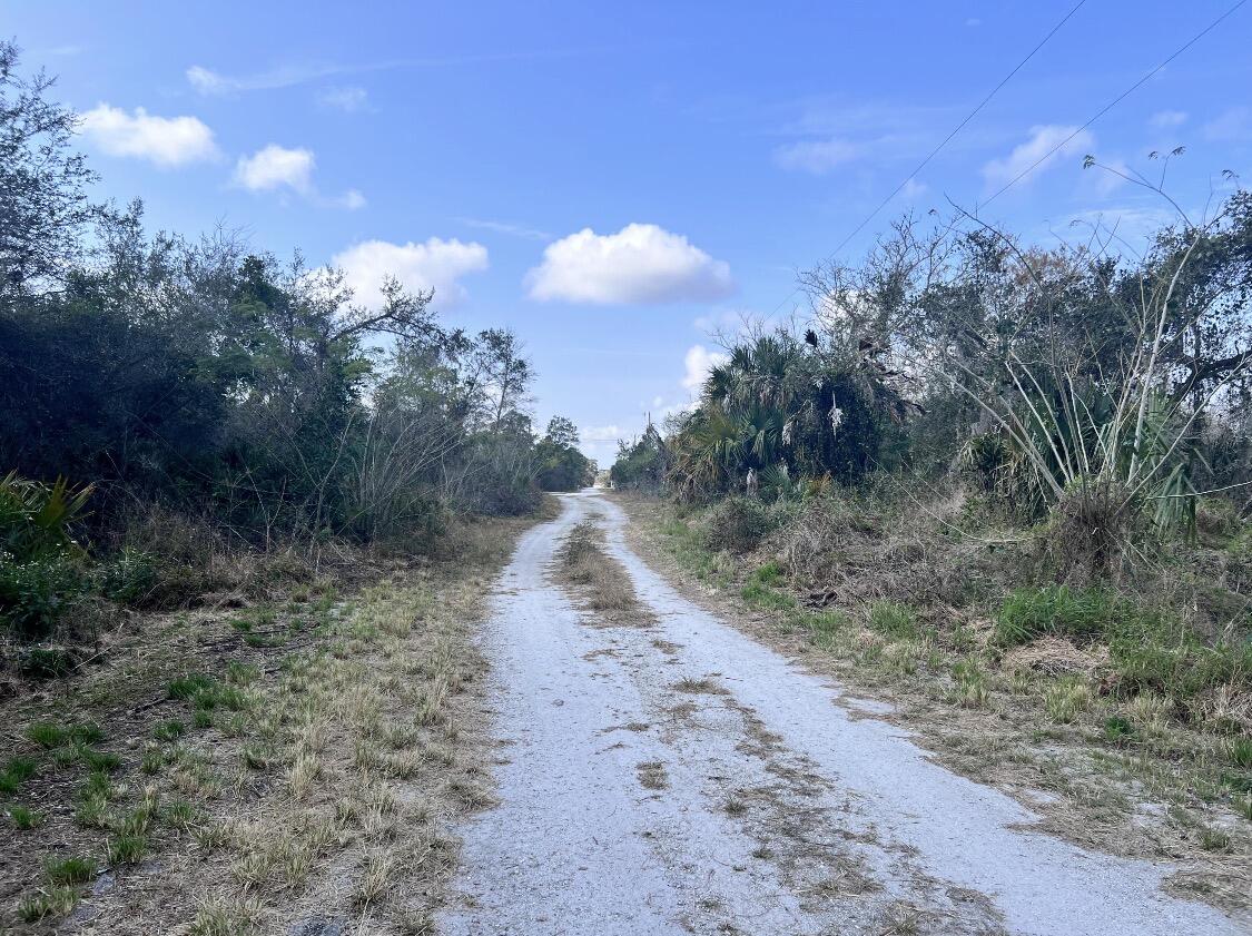 4108 Sebring Lakes Boulevard Property Photo 3