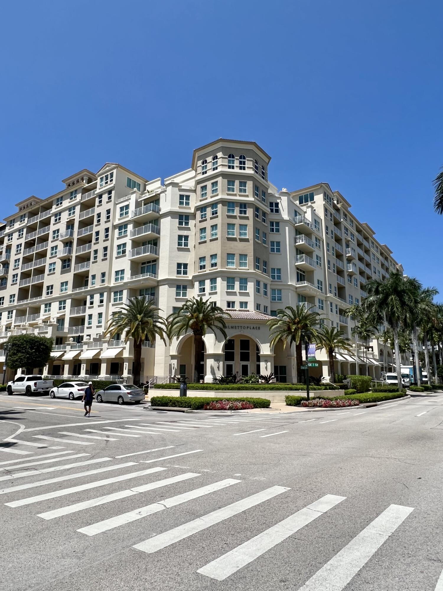 99 Se Mizner Boulevard 233 Property Photo 1