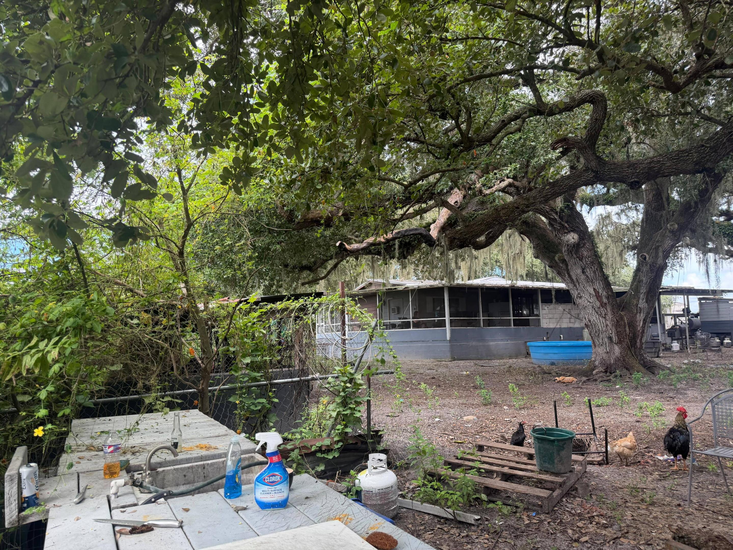 2345 Old Lakeport Road Nw Property Photo 2