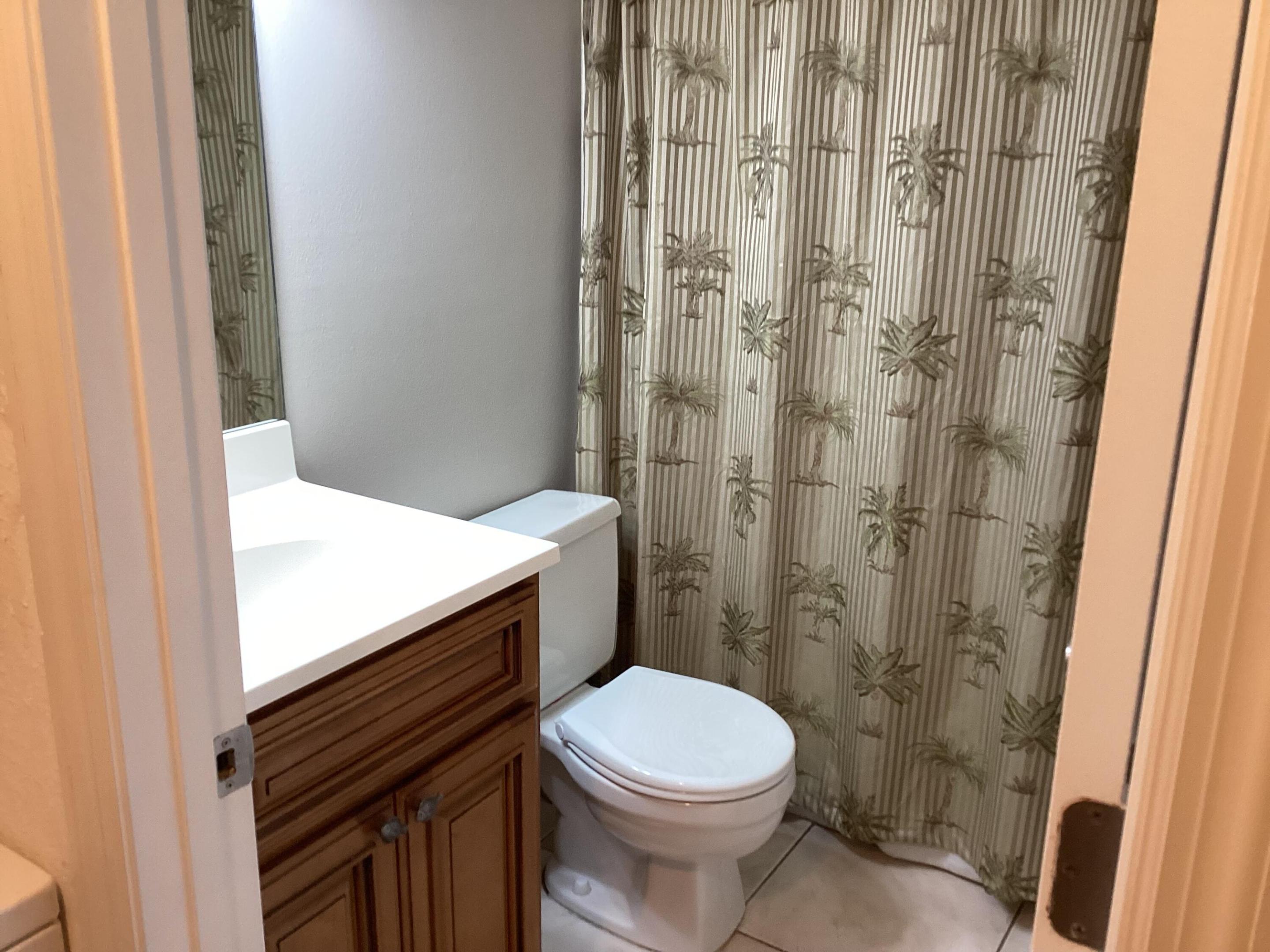 5151 N Hwy A1a 713 Property Photo 35