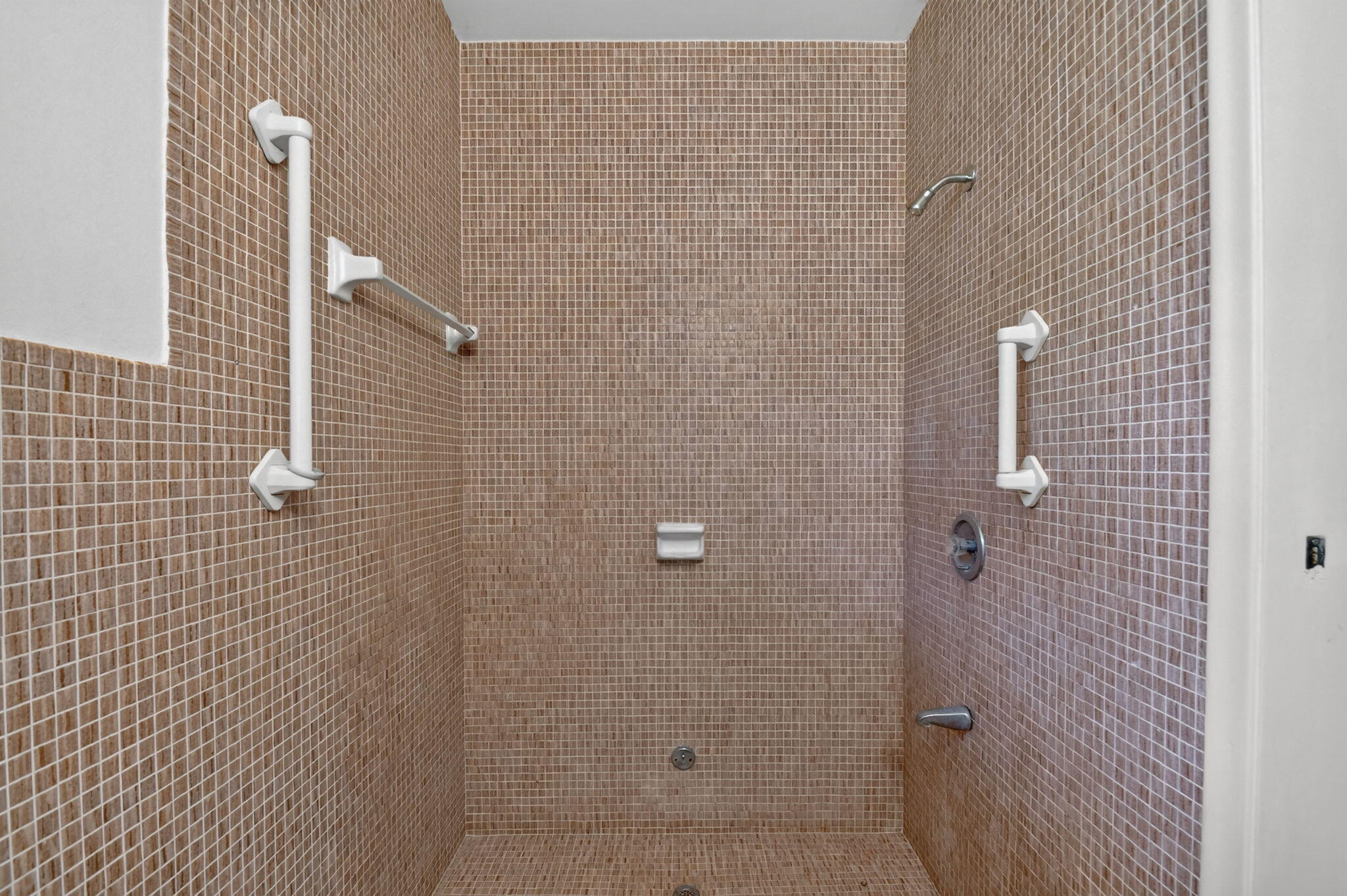 8 Bell Lane Property Photo 37