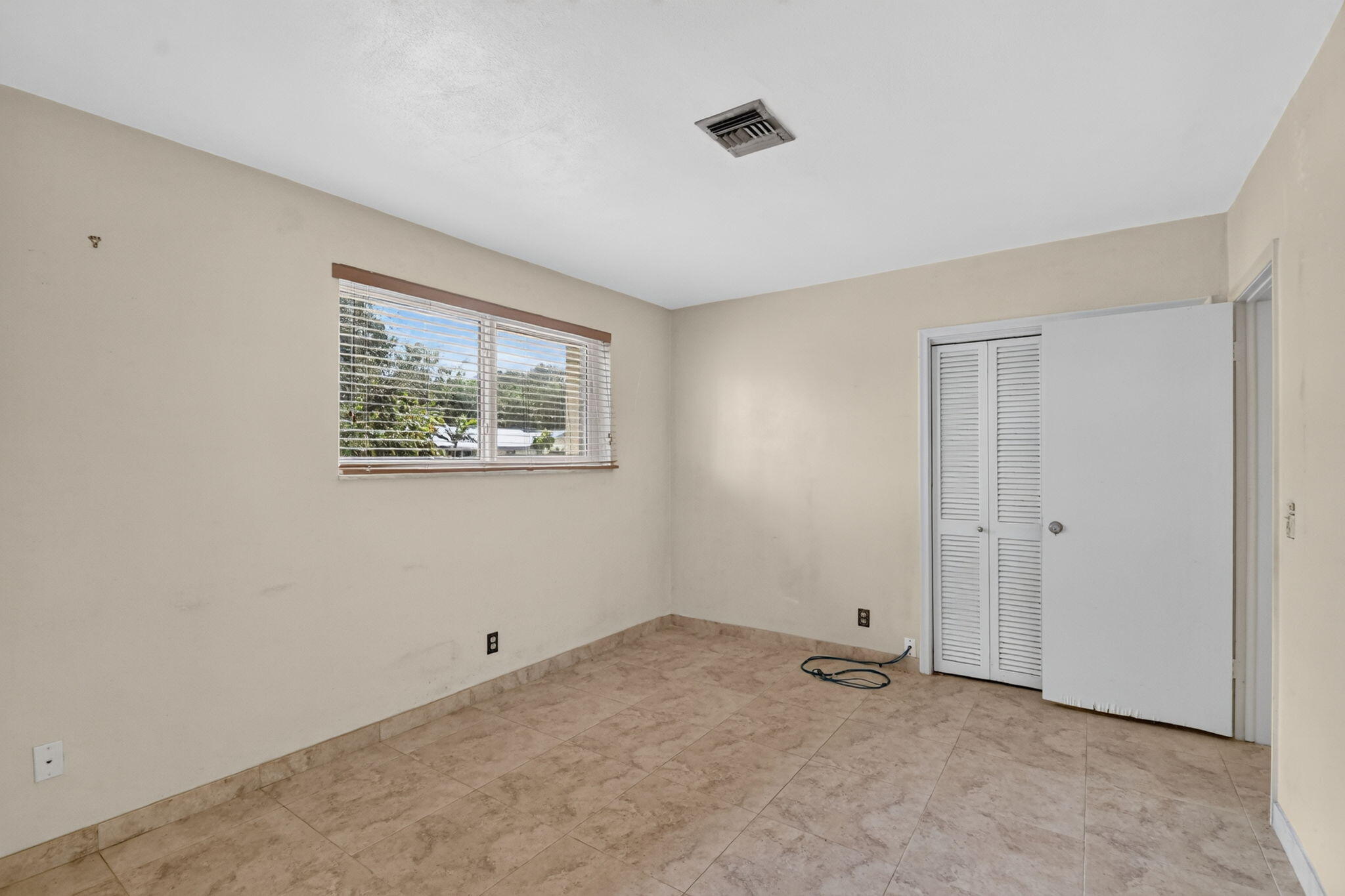 8 Bell Lane Property Photo 44