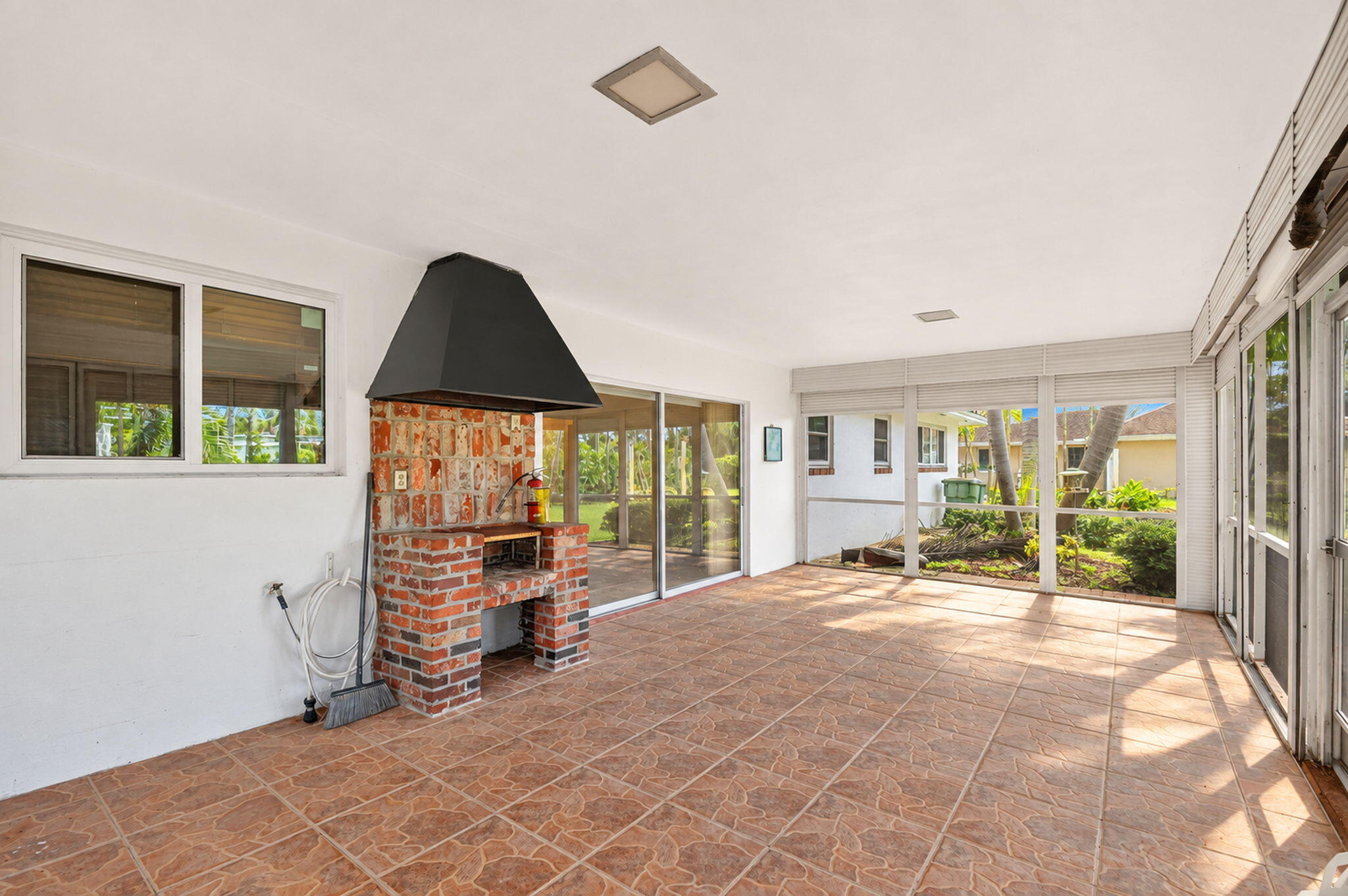 8 Bell Lane Property Photo 54