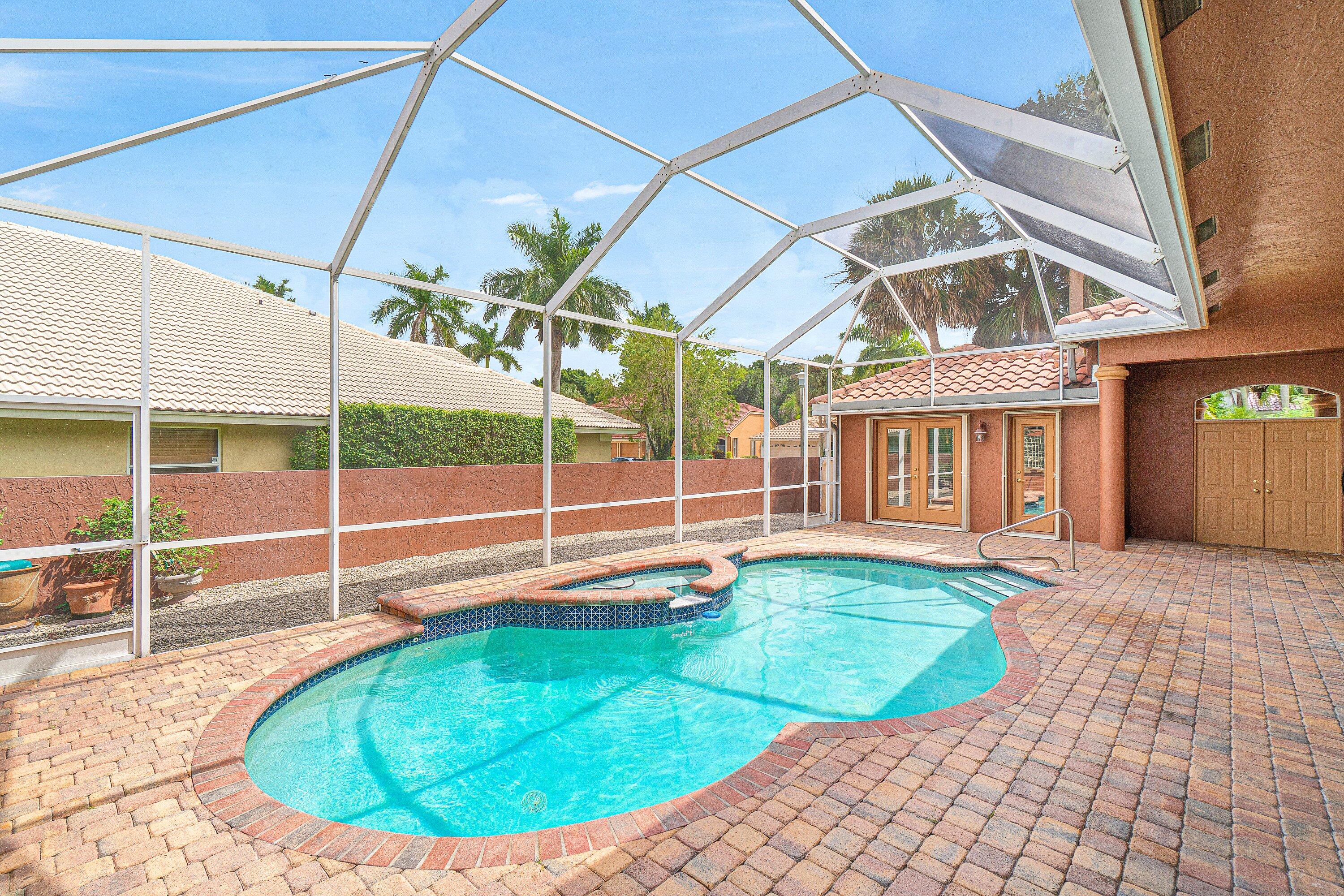 10599 Saint Thomas Drive Property Photo 1