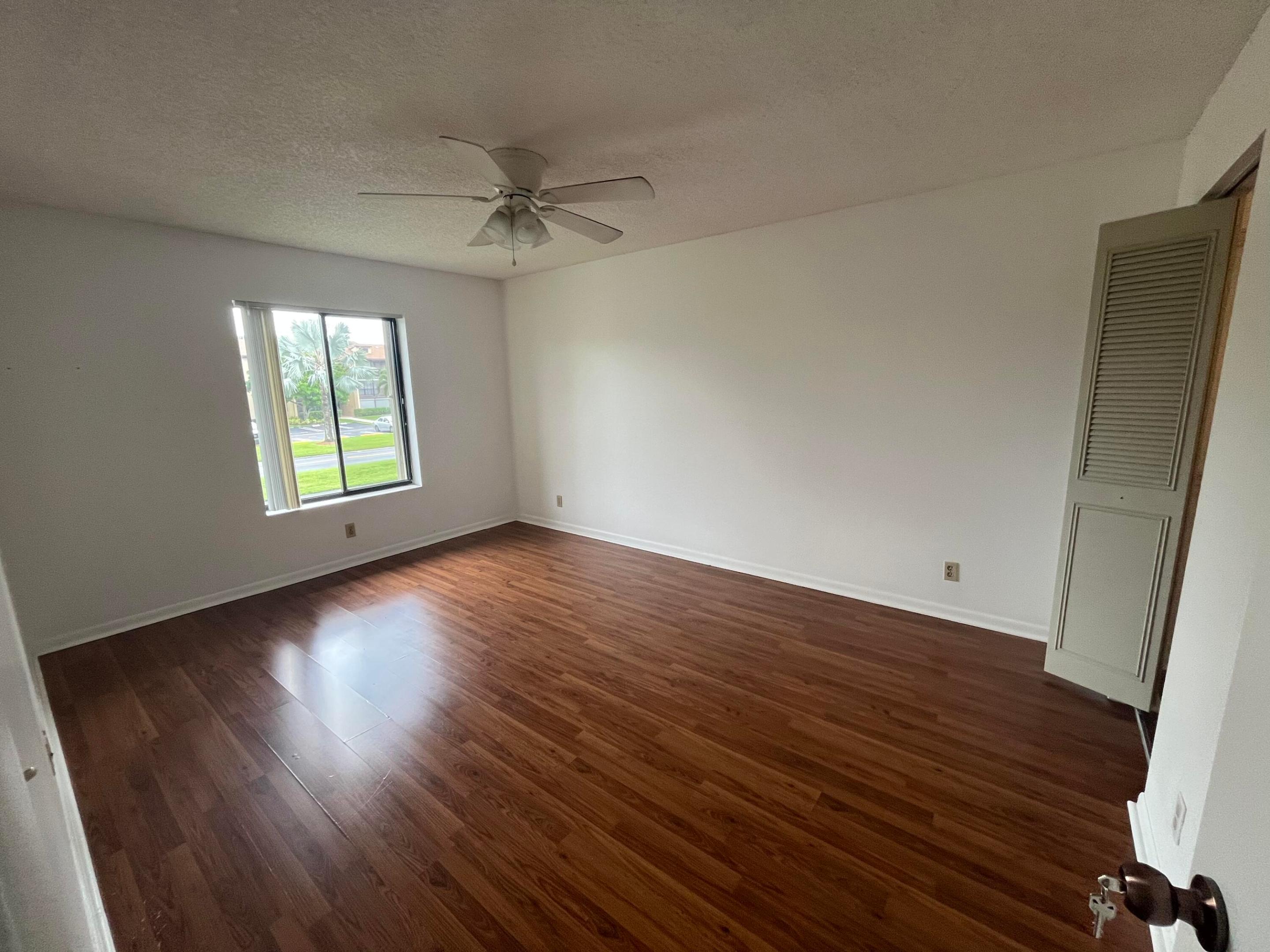 618 Sea Pine Way C2 Property Photo 11