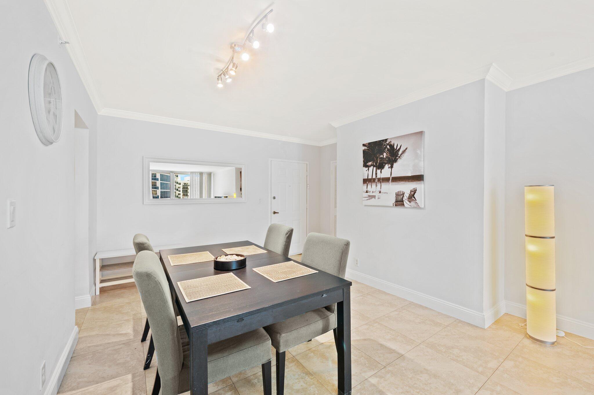 2501 S Ocean Drive 1516 Property Photo 3