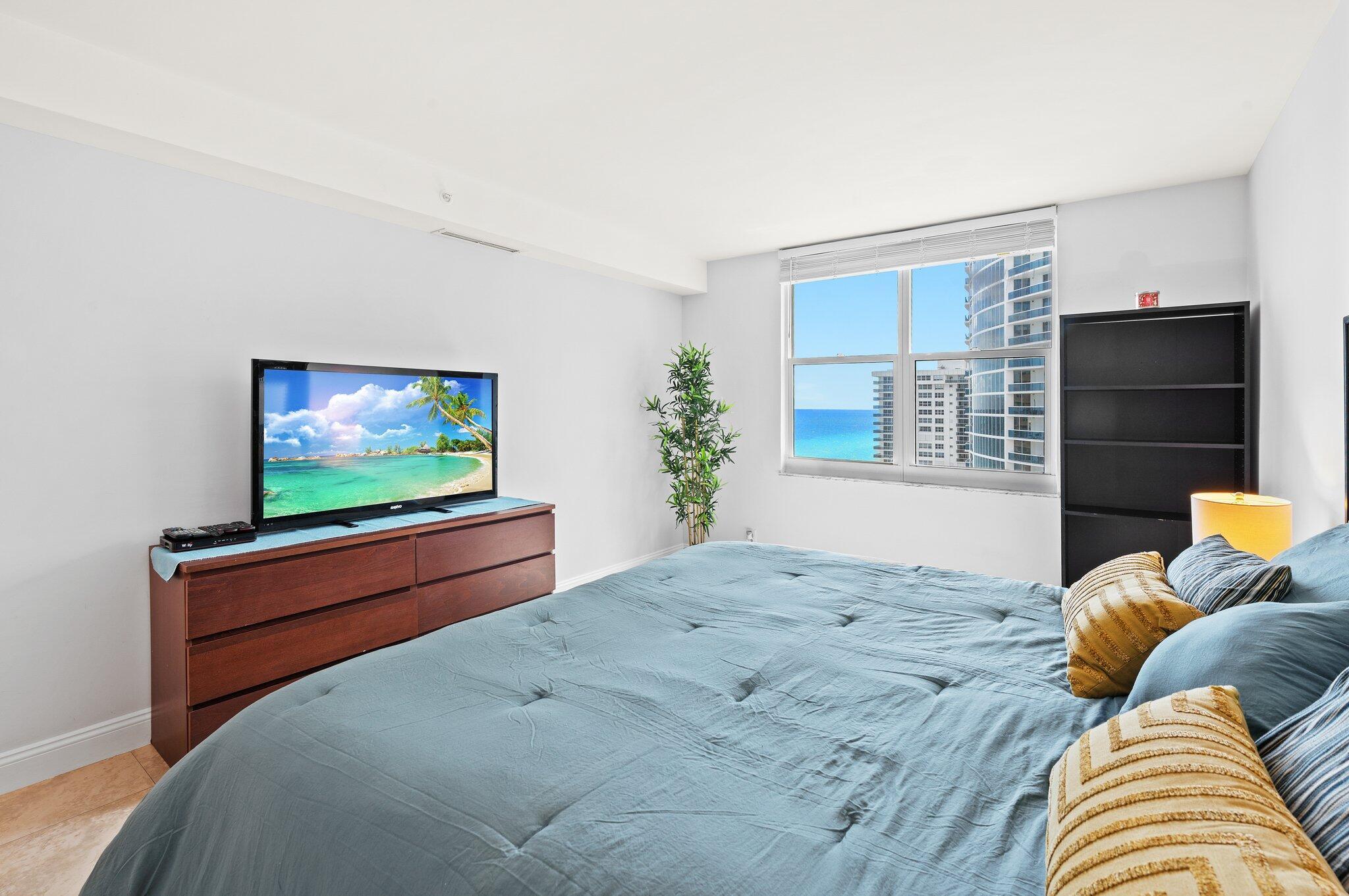 2501 S Ocean Drive 1516 Property Photo 15