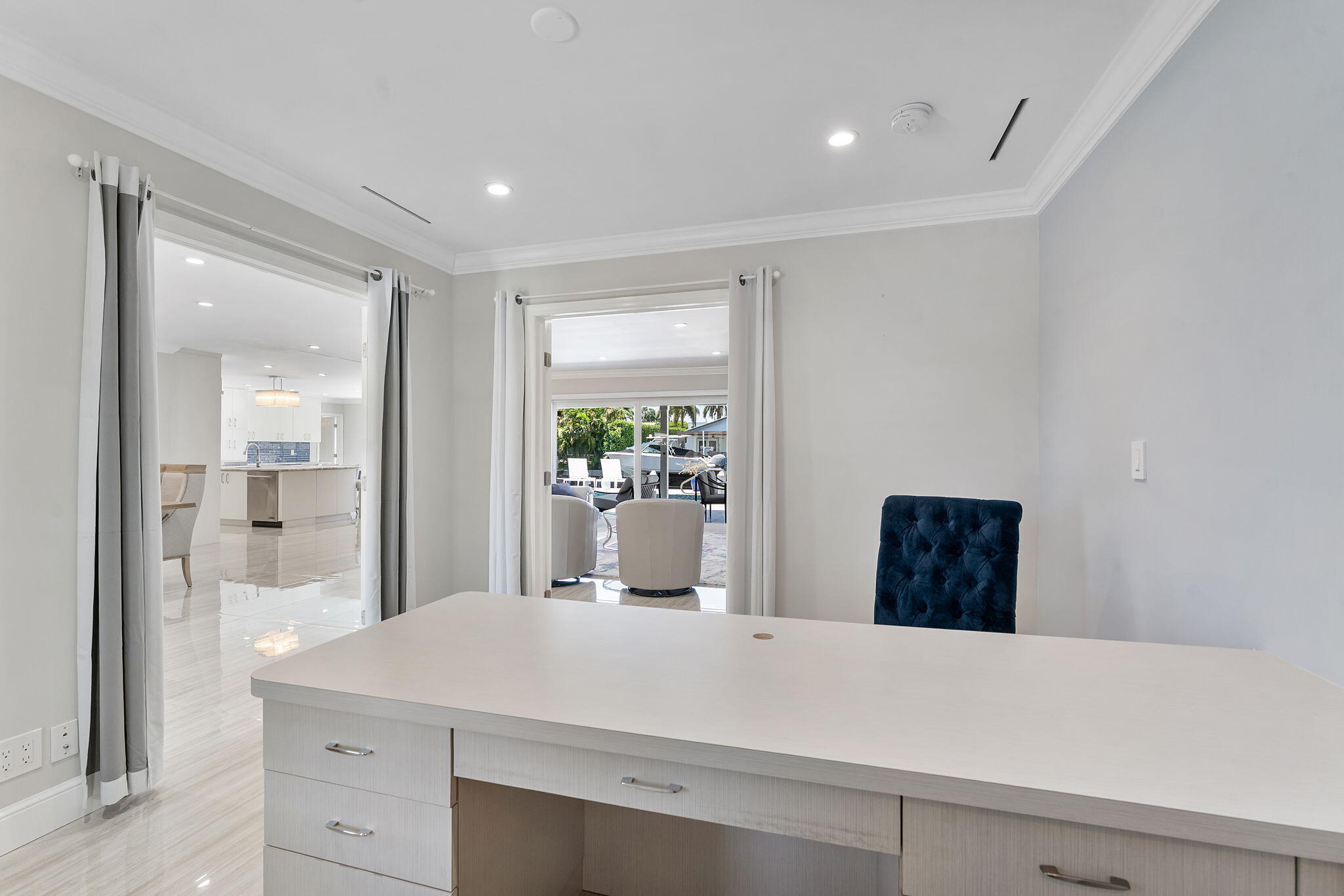 831 Dover Street Property Photo 45