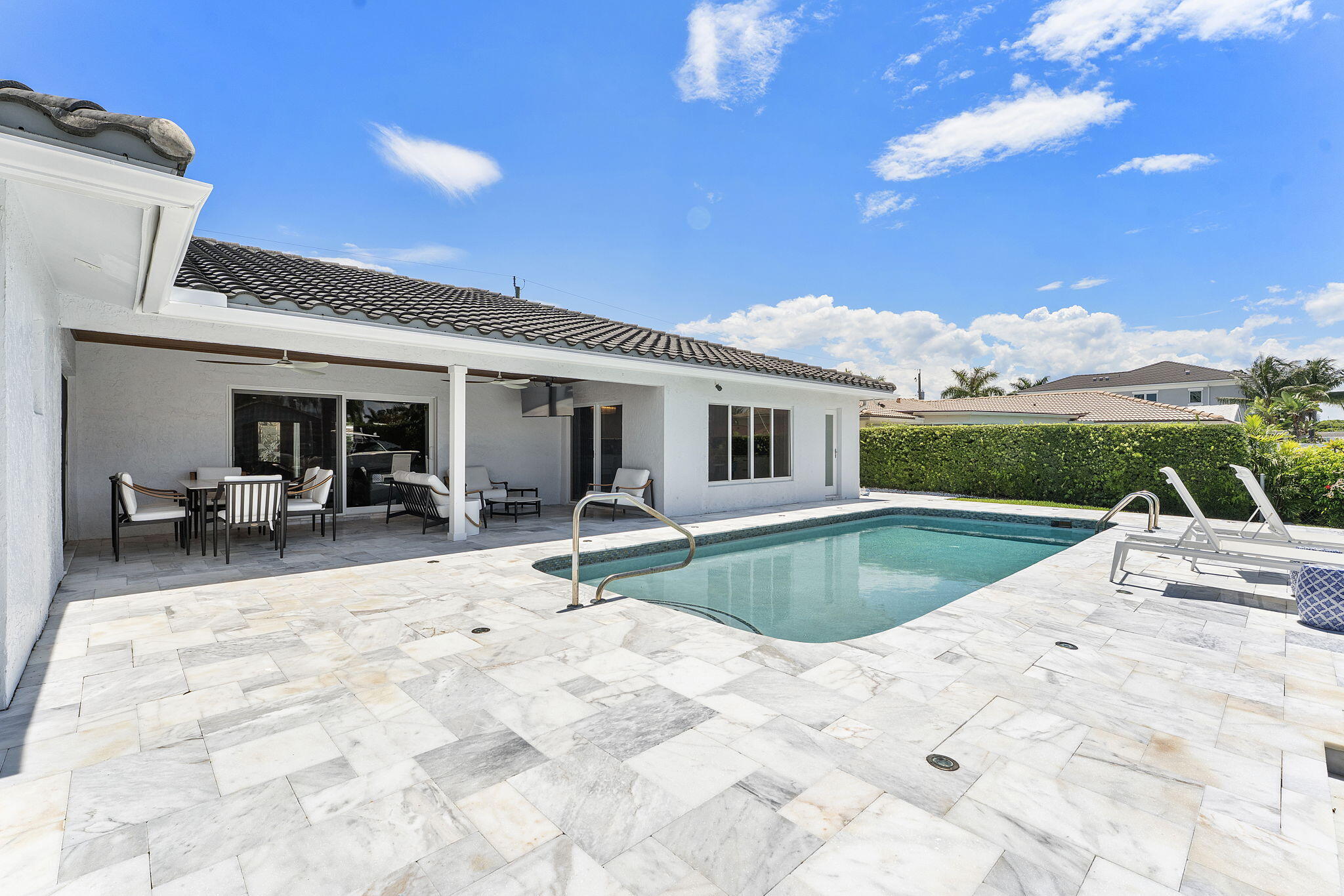 831 Dover Street Property Photo 71