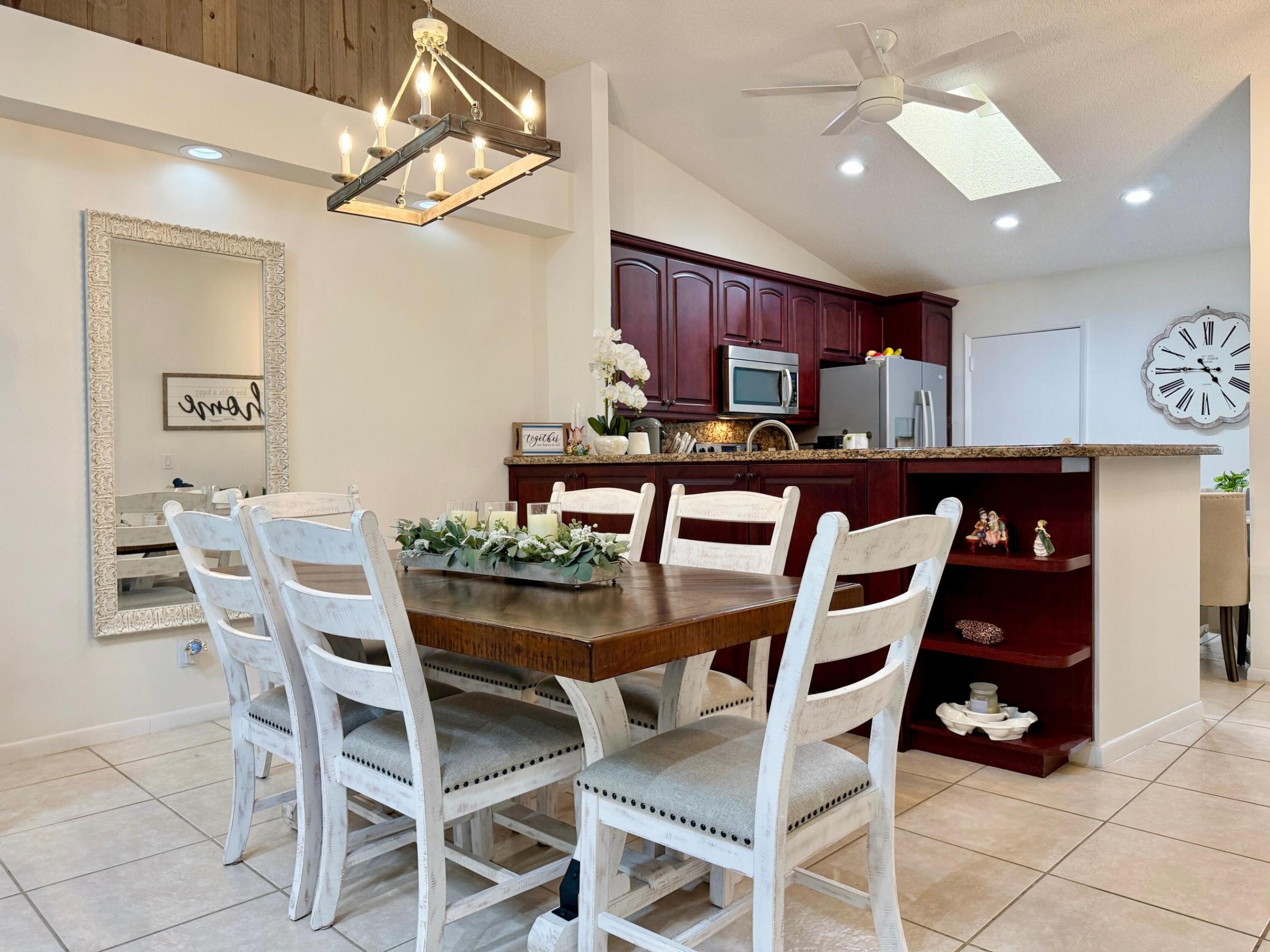 10938 Roebelini Palm Court A Property Photo 6