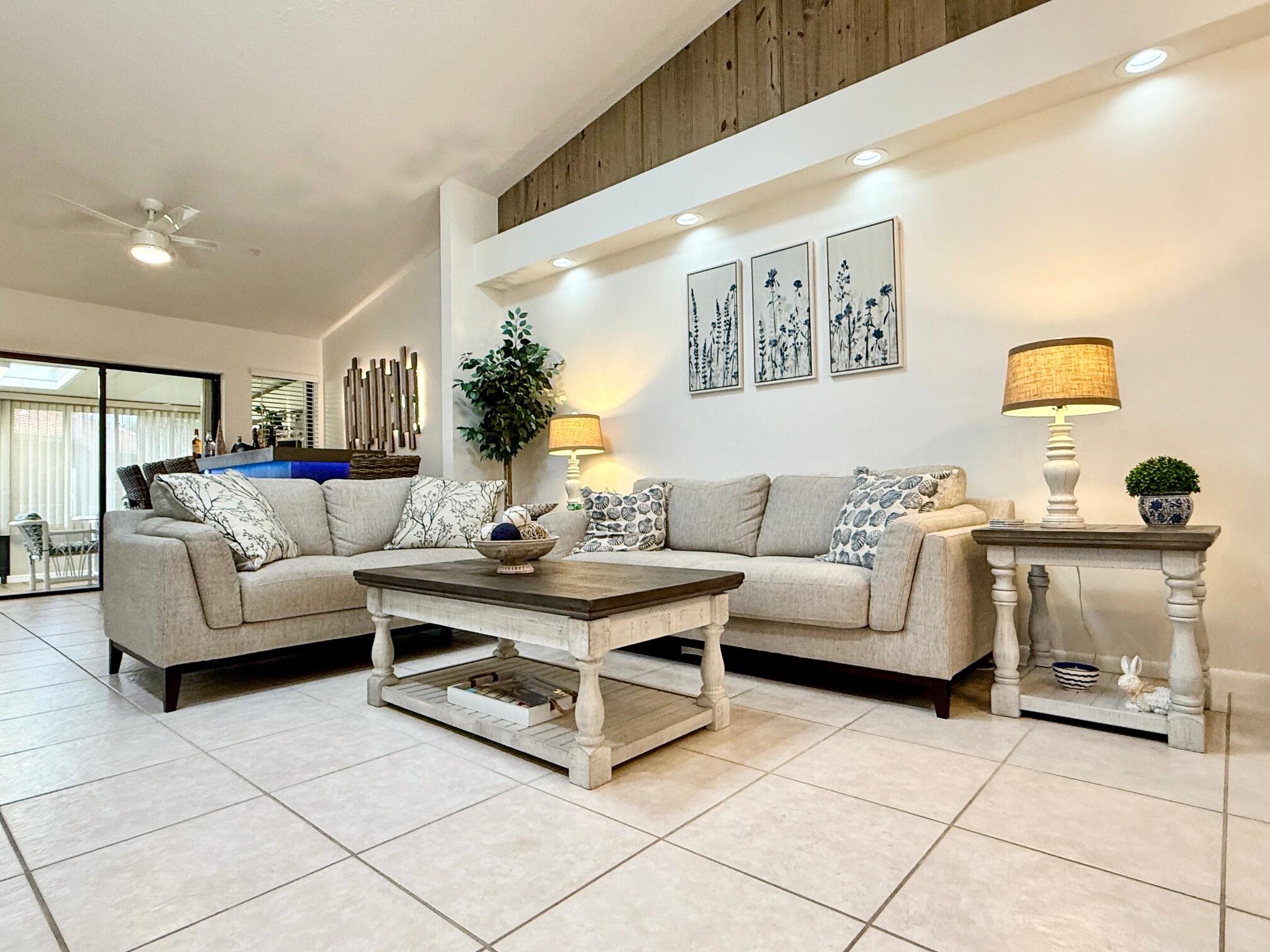 10938 Roebelini Palm Court A Property Photo 13