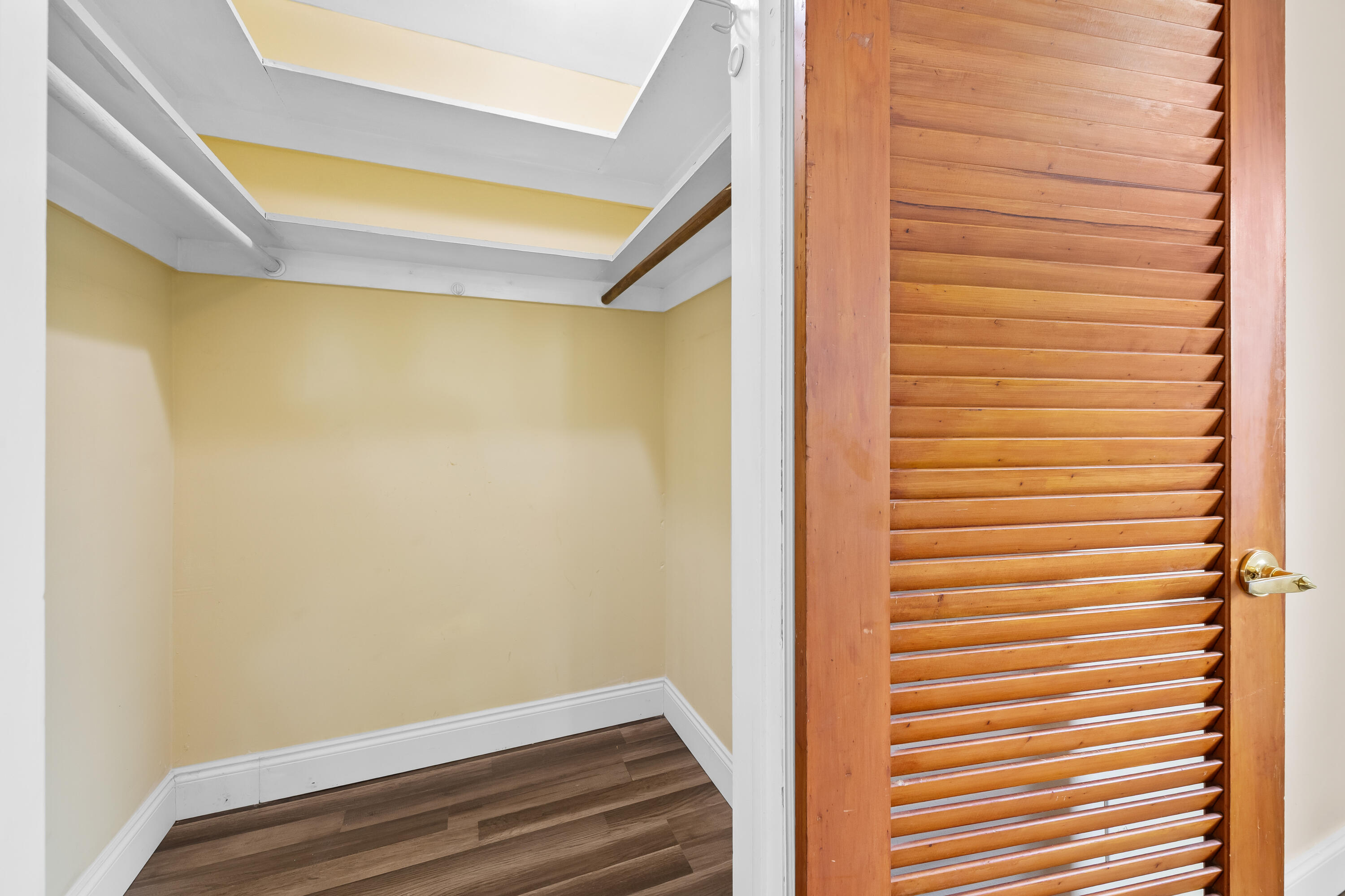 51 Ne 49th Street Property Photo 18