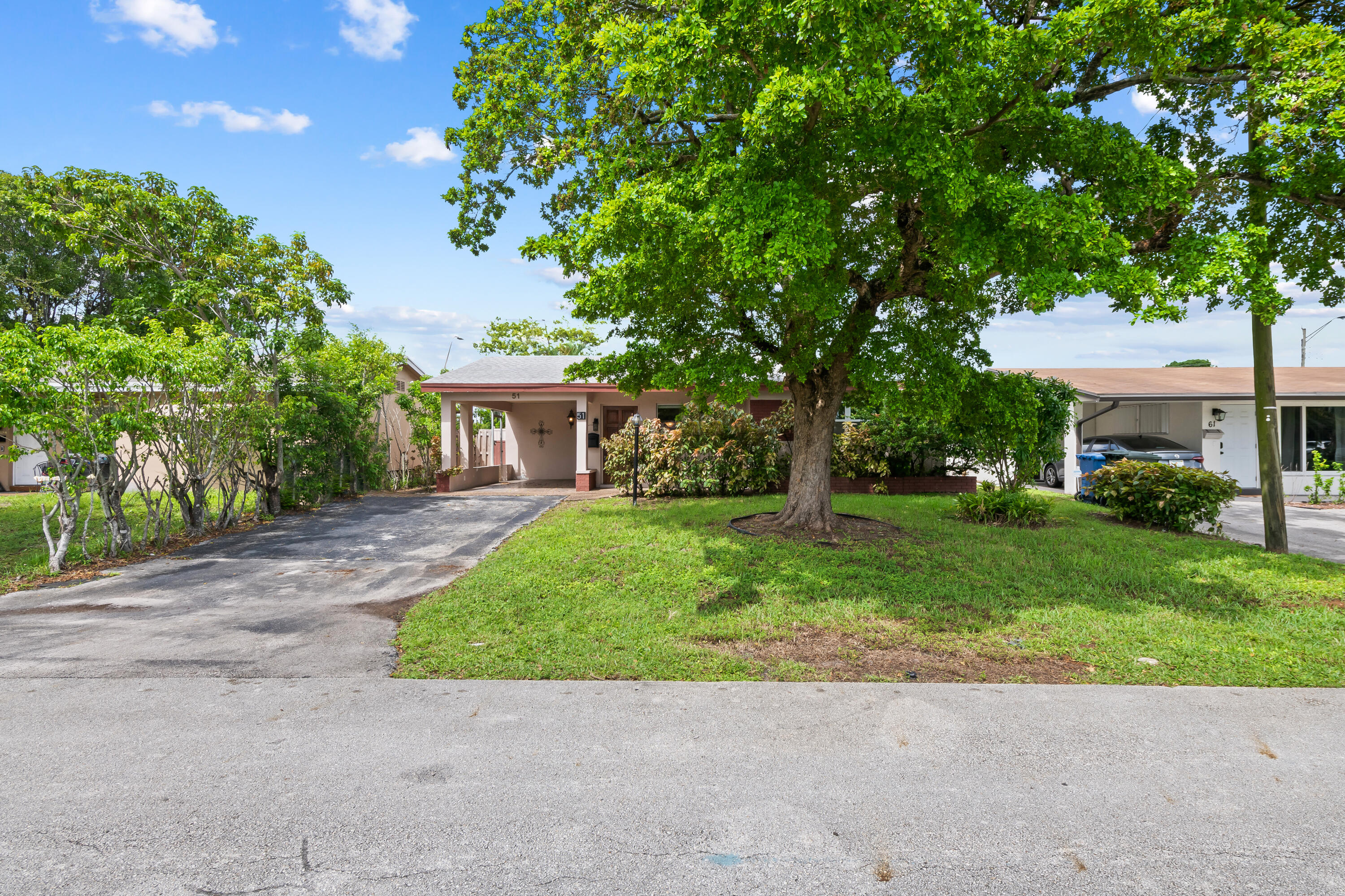 51 Ne 49th Street Property Photo 26