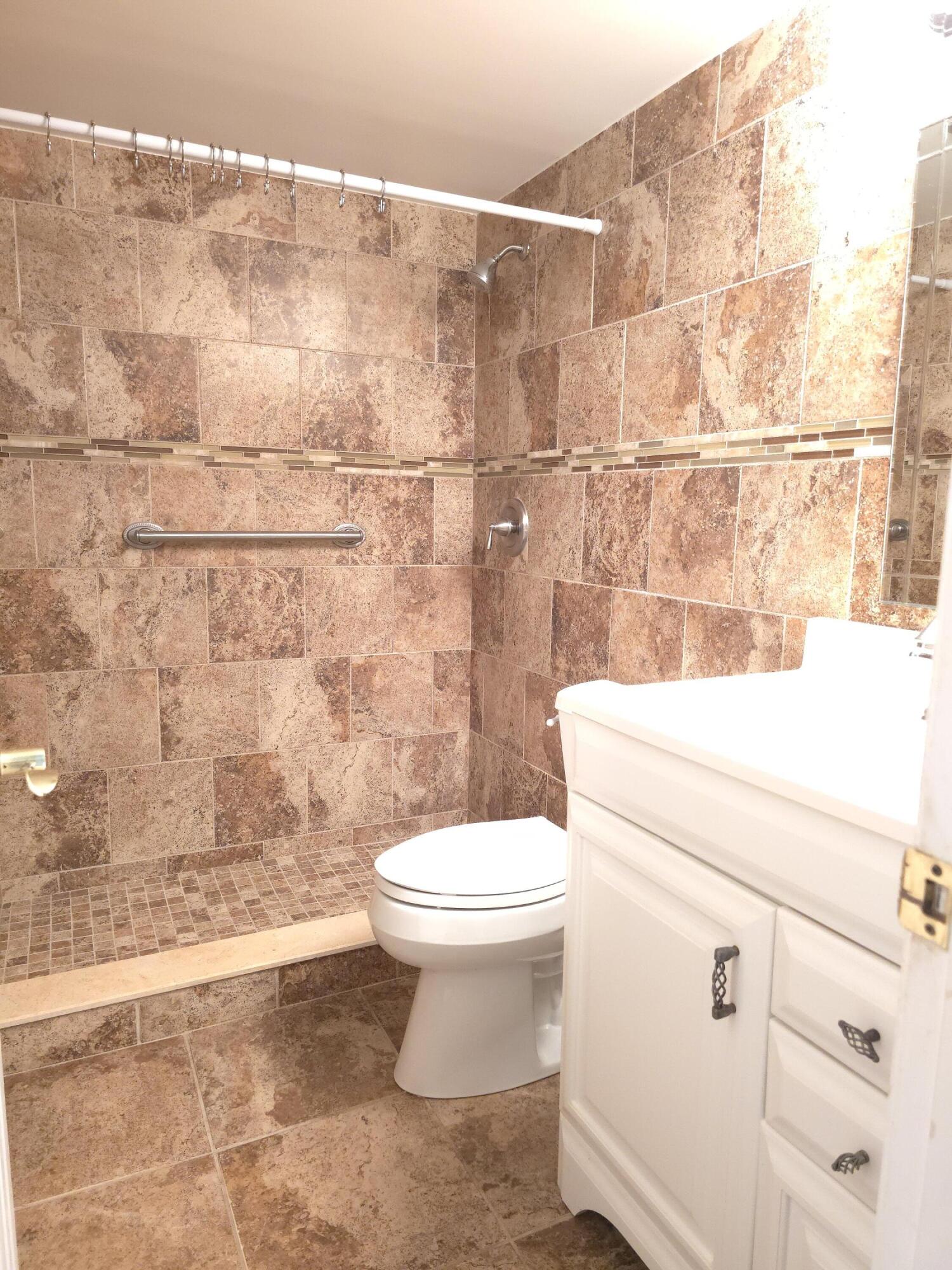 57 Camden C Property Photo 10