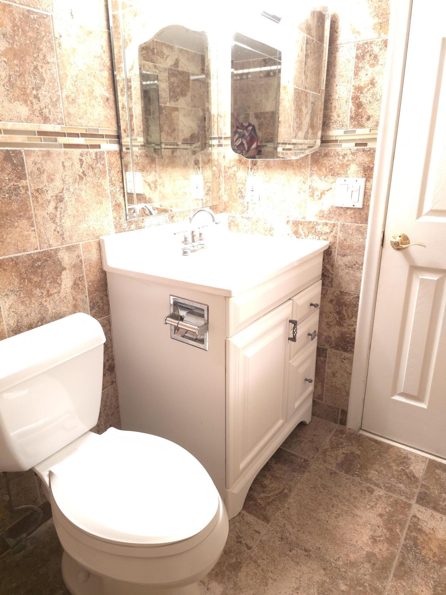 57 Camden C Property Photo 13