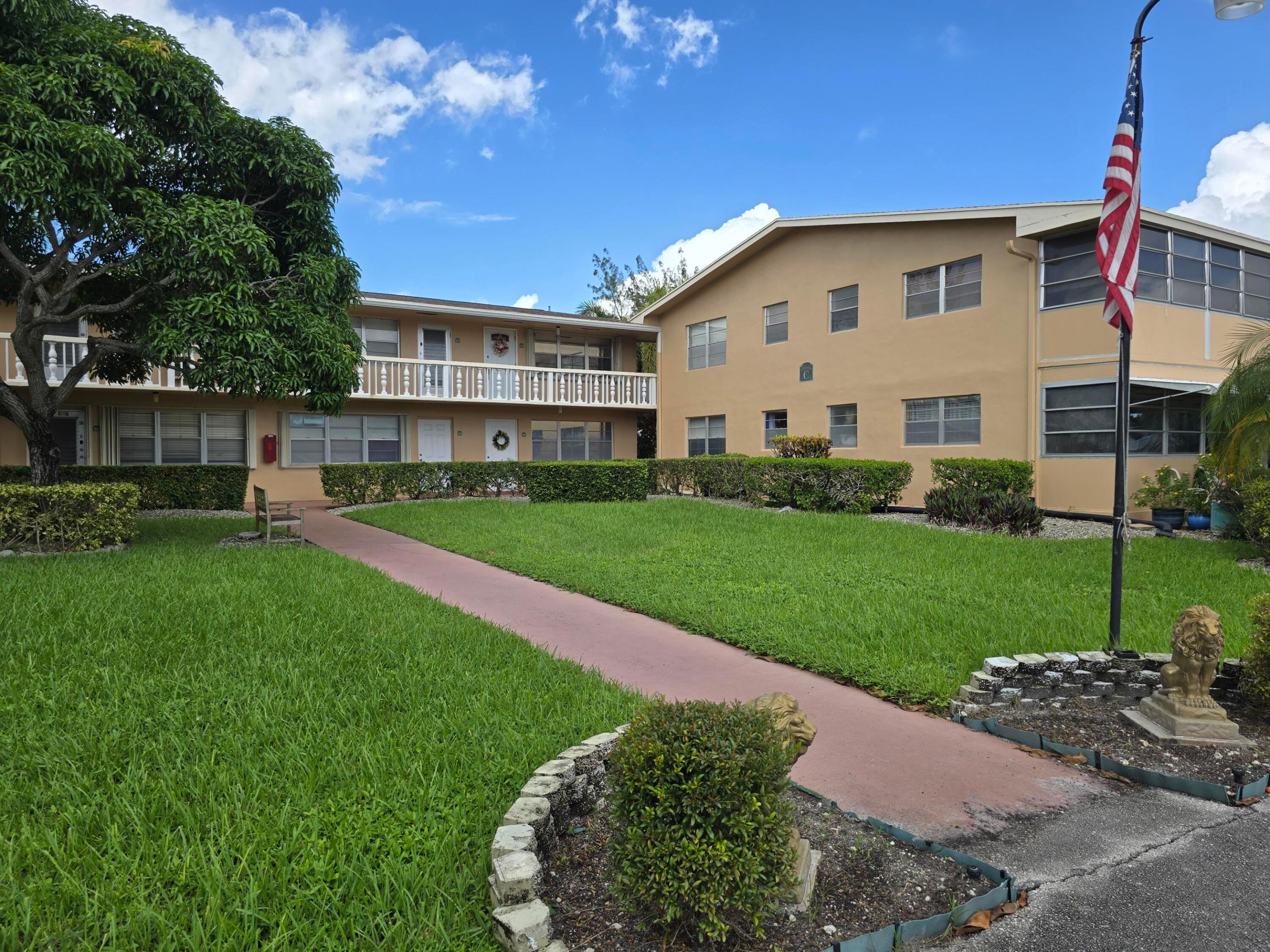 57 Camden C Property Photo 30