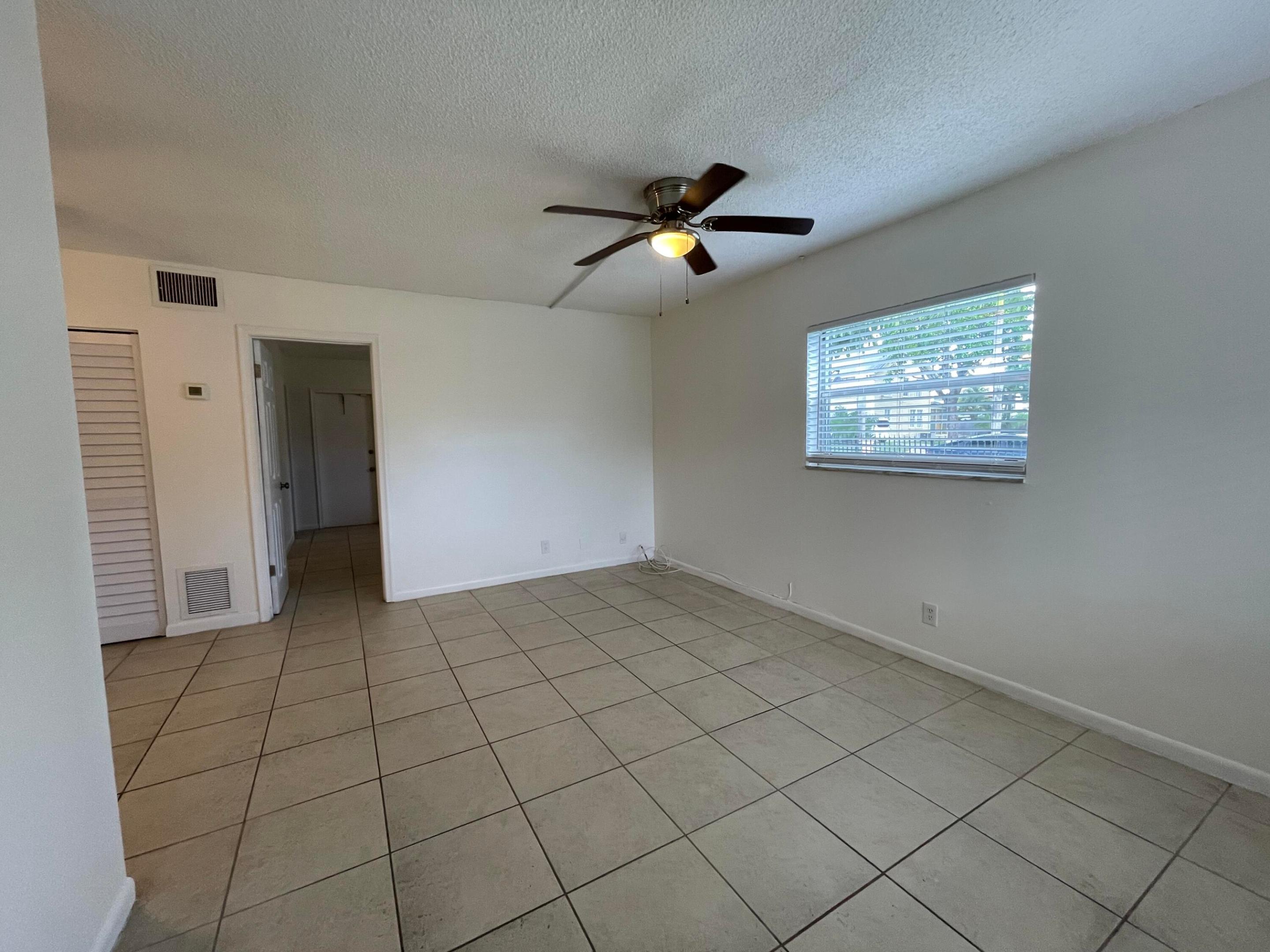 306 E Ocean Avenue 114 Property Photo 6